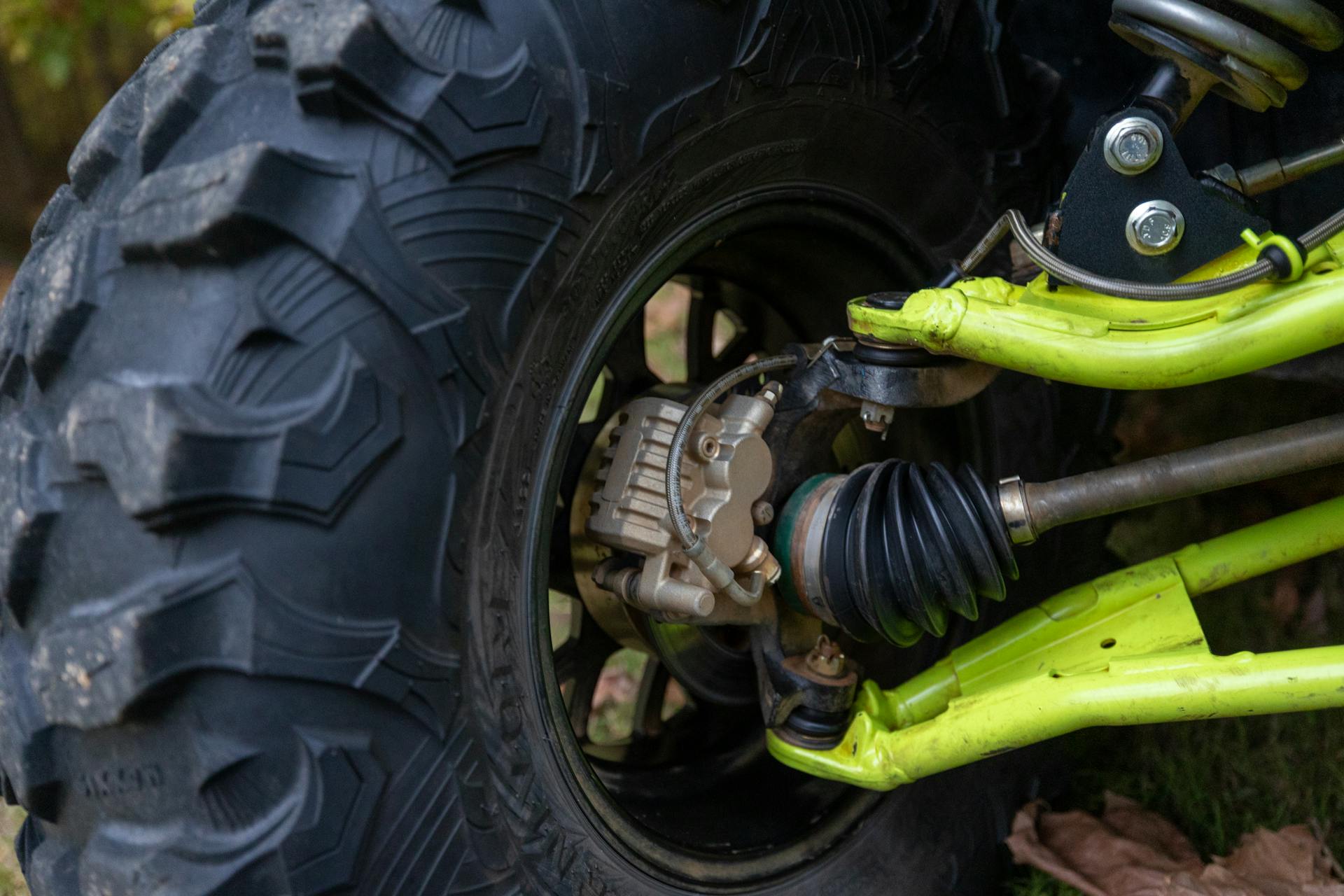 2023 Kawasaki Teryx 800 pass front axle/knuckle