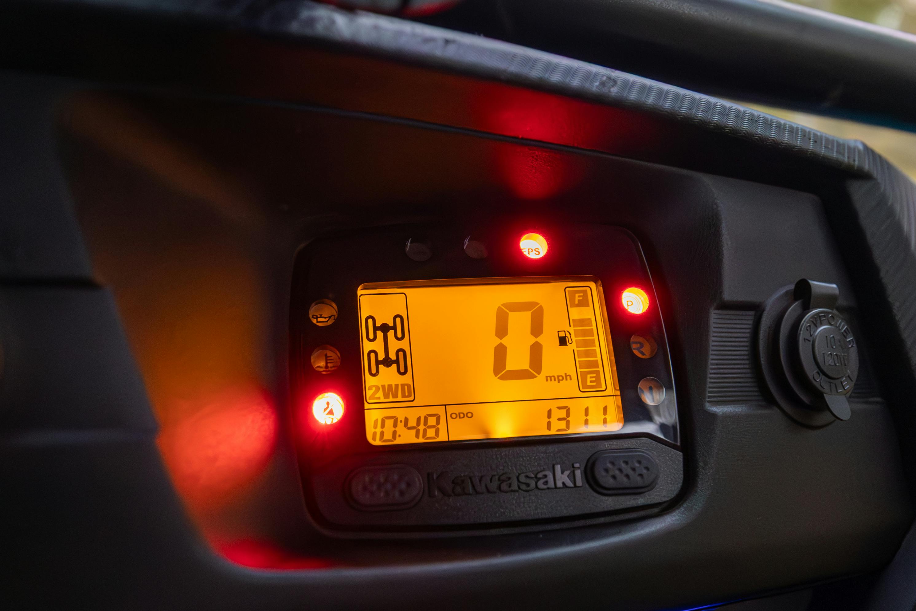 2023 Kawasaki Teryx 800 odometer