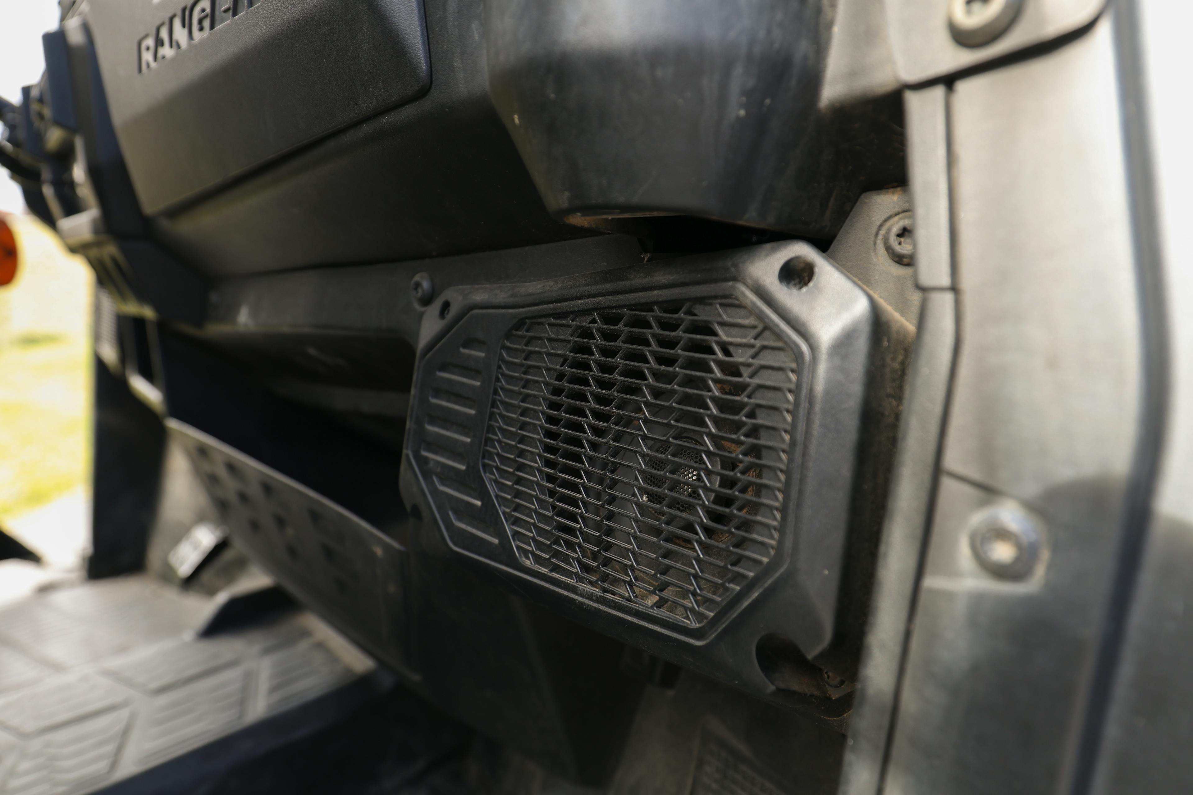 2019 Polaris Ranger Crew XP 1000 EPS stereo speaker