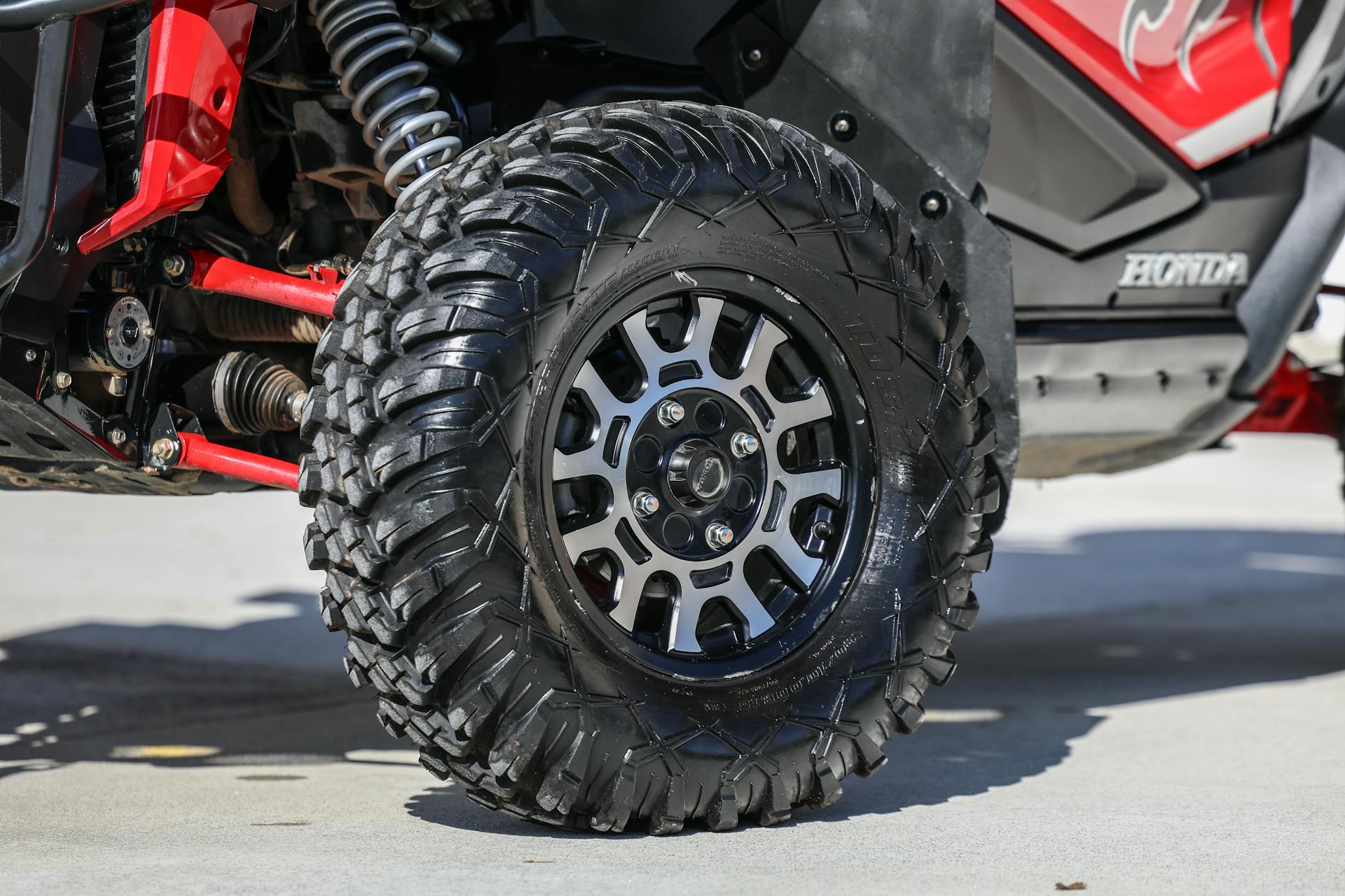 2019 Honda Talon 1000X driver front wheel