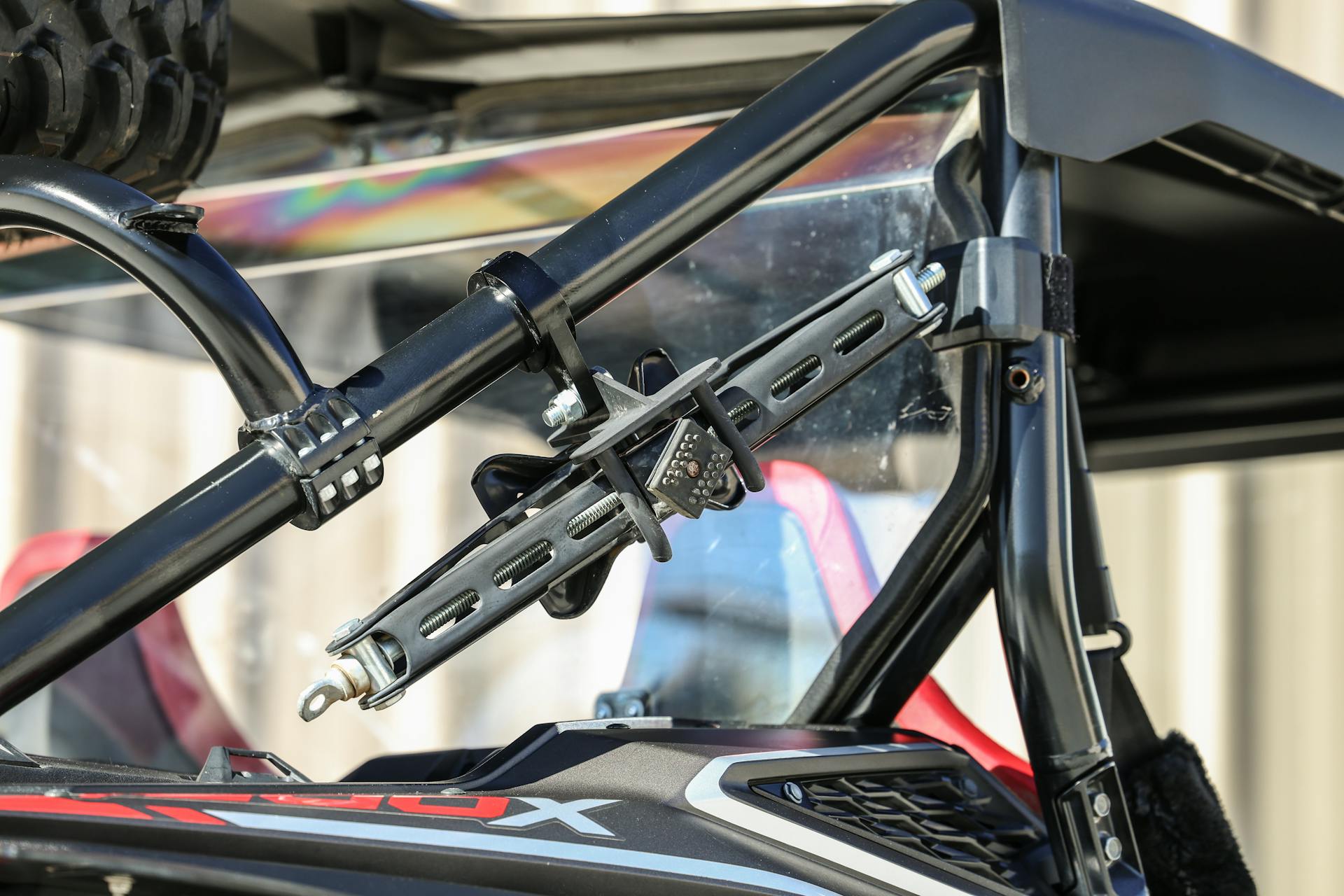 2019 Honda Talon 1000X scissor jack