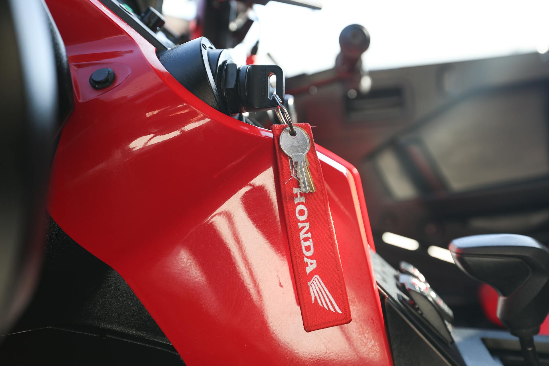 2019 Honda Talon 1000X key detail 