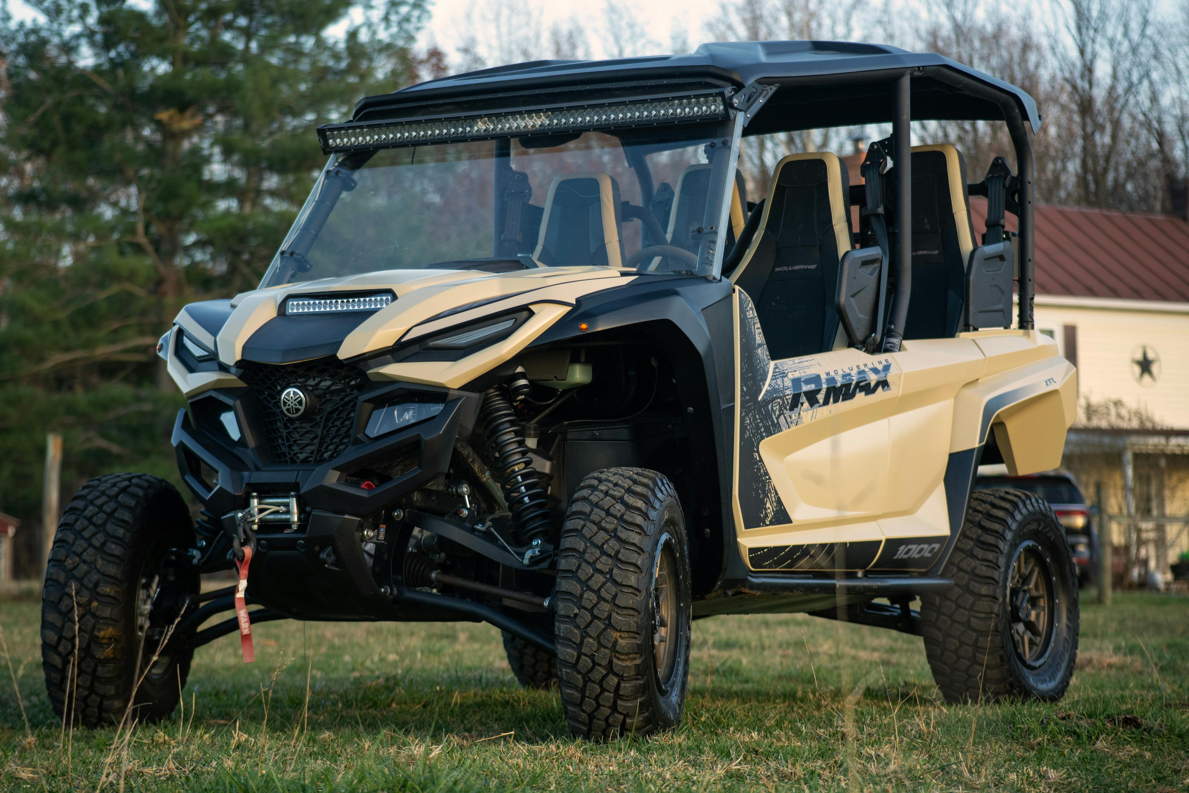 2023 Yamaha RMAX4 1000 XT-R front 3/4 driver