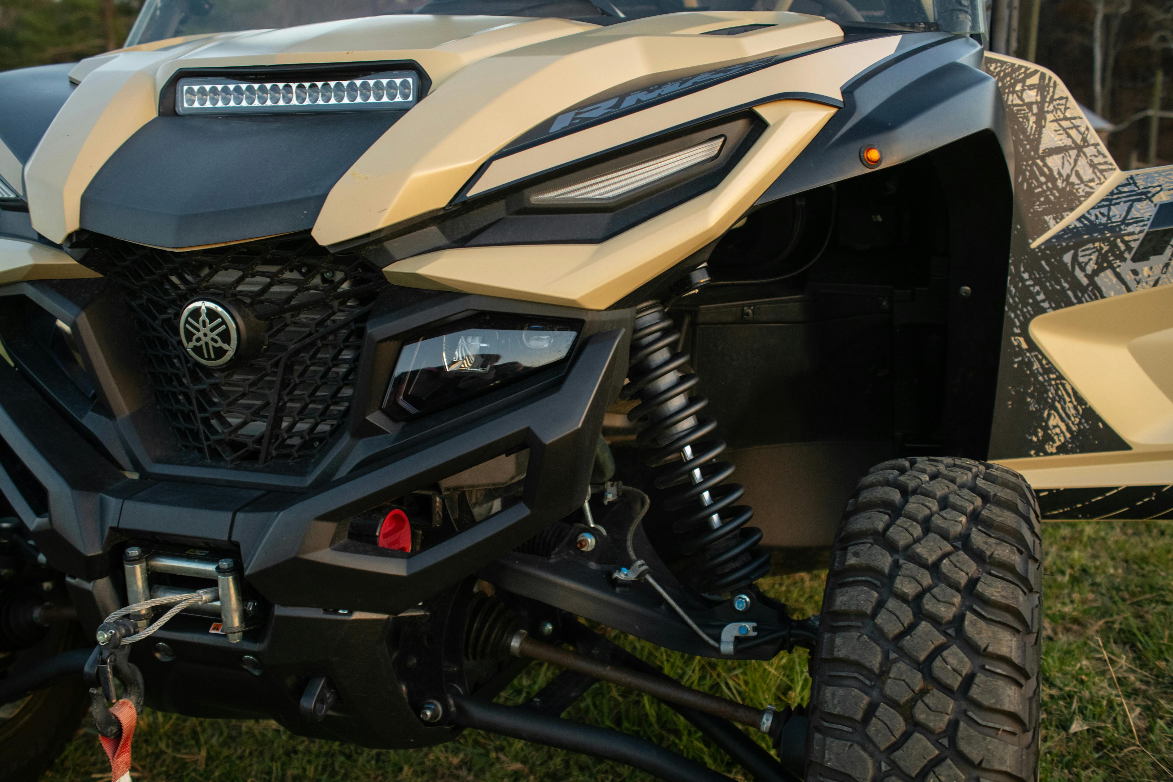 2023 Yamaha RMAX4 1000 XT-R front detail