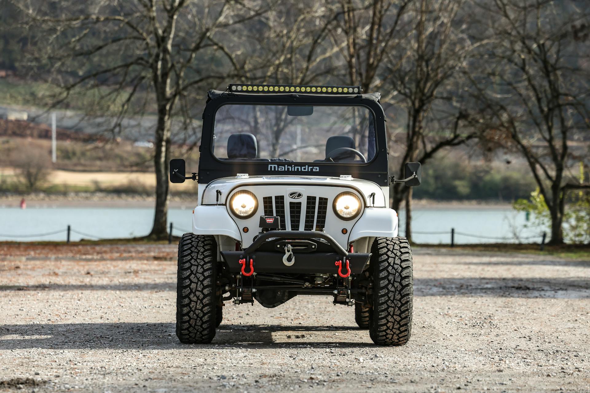 2018 Mahindra Roxor LE front lights off