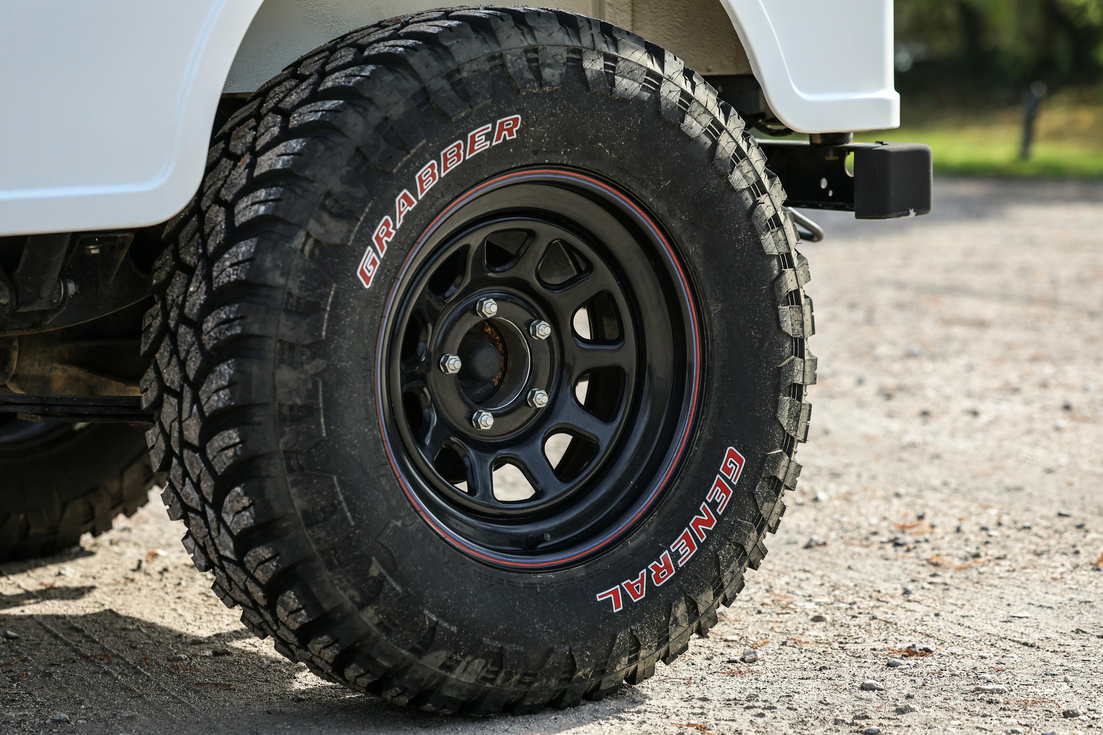 2018 Mahindra Roxor LE driver rear wheel