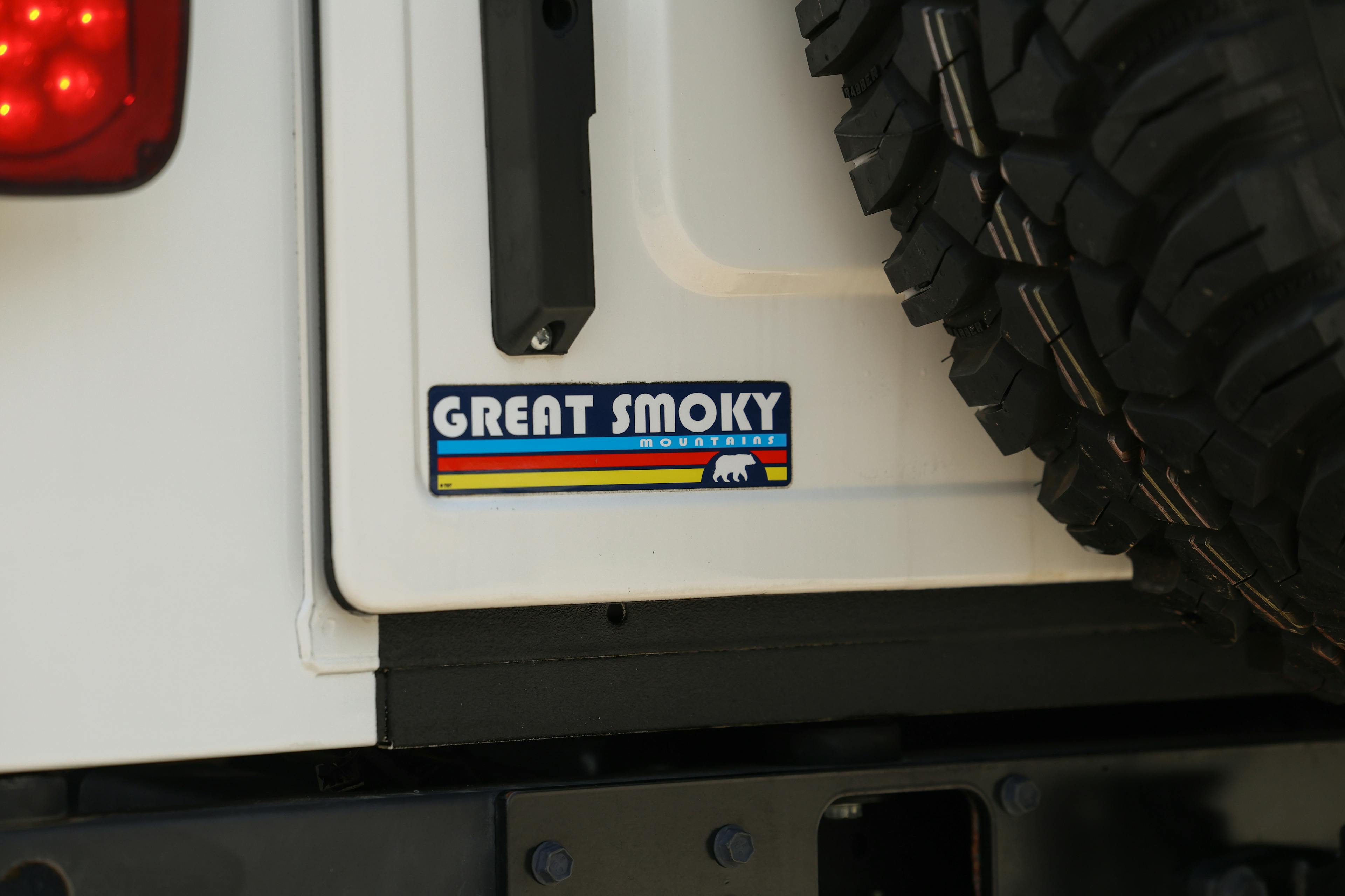 2018 Mahindra Roxor LE smoky sticker detail