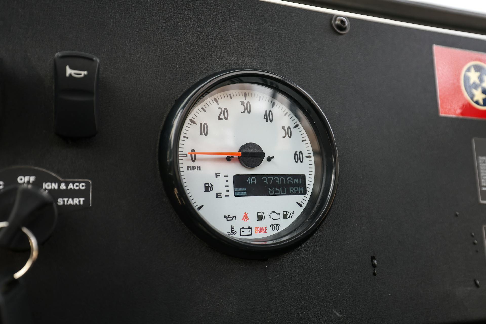 2018 Mahindra Roxor LE odometer
