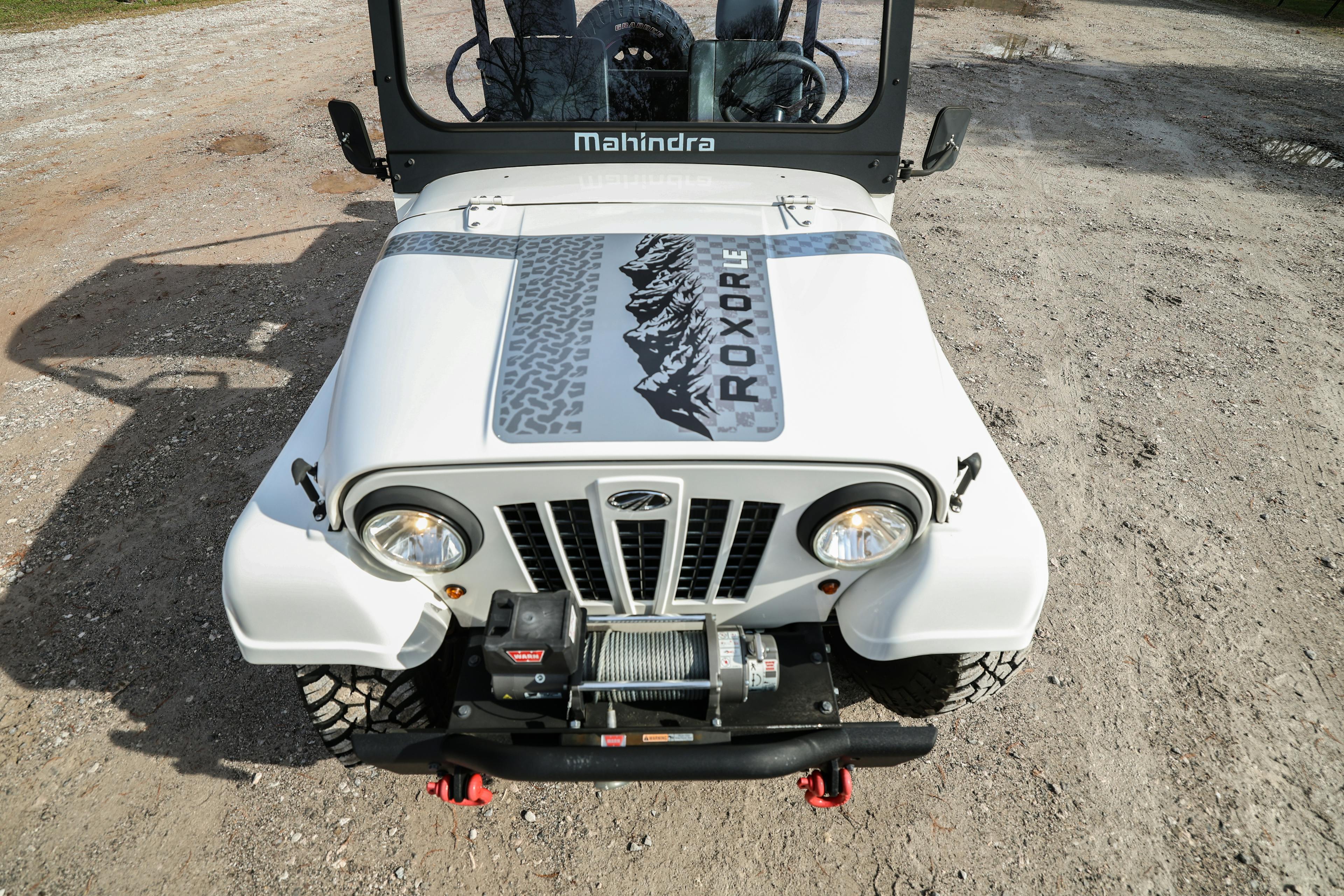 2018 Mahindra Roxor LE hood/grille


