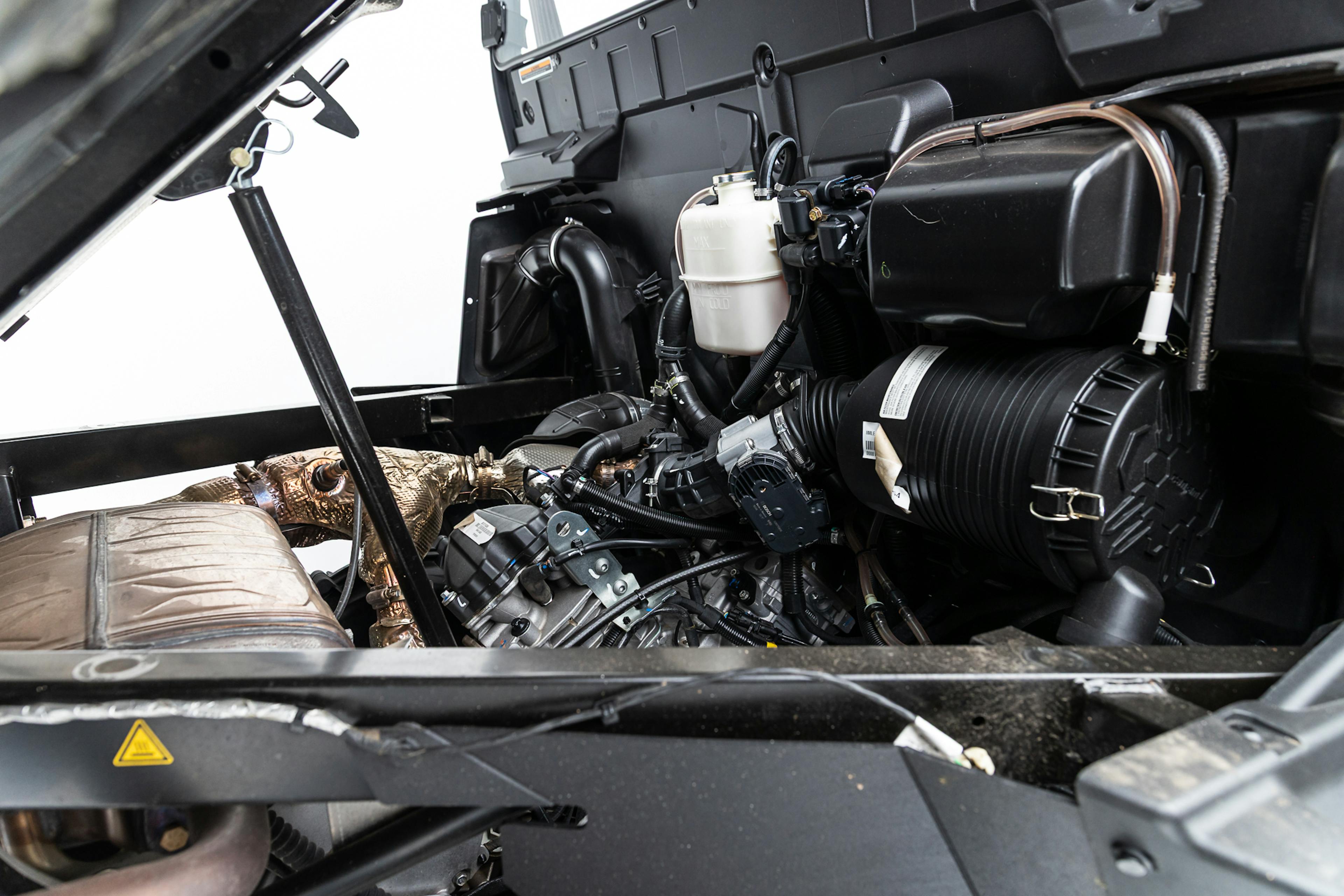 2020 Can-Am Defender Max XT HD10 engine rear bulkhead