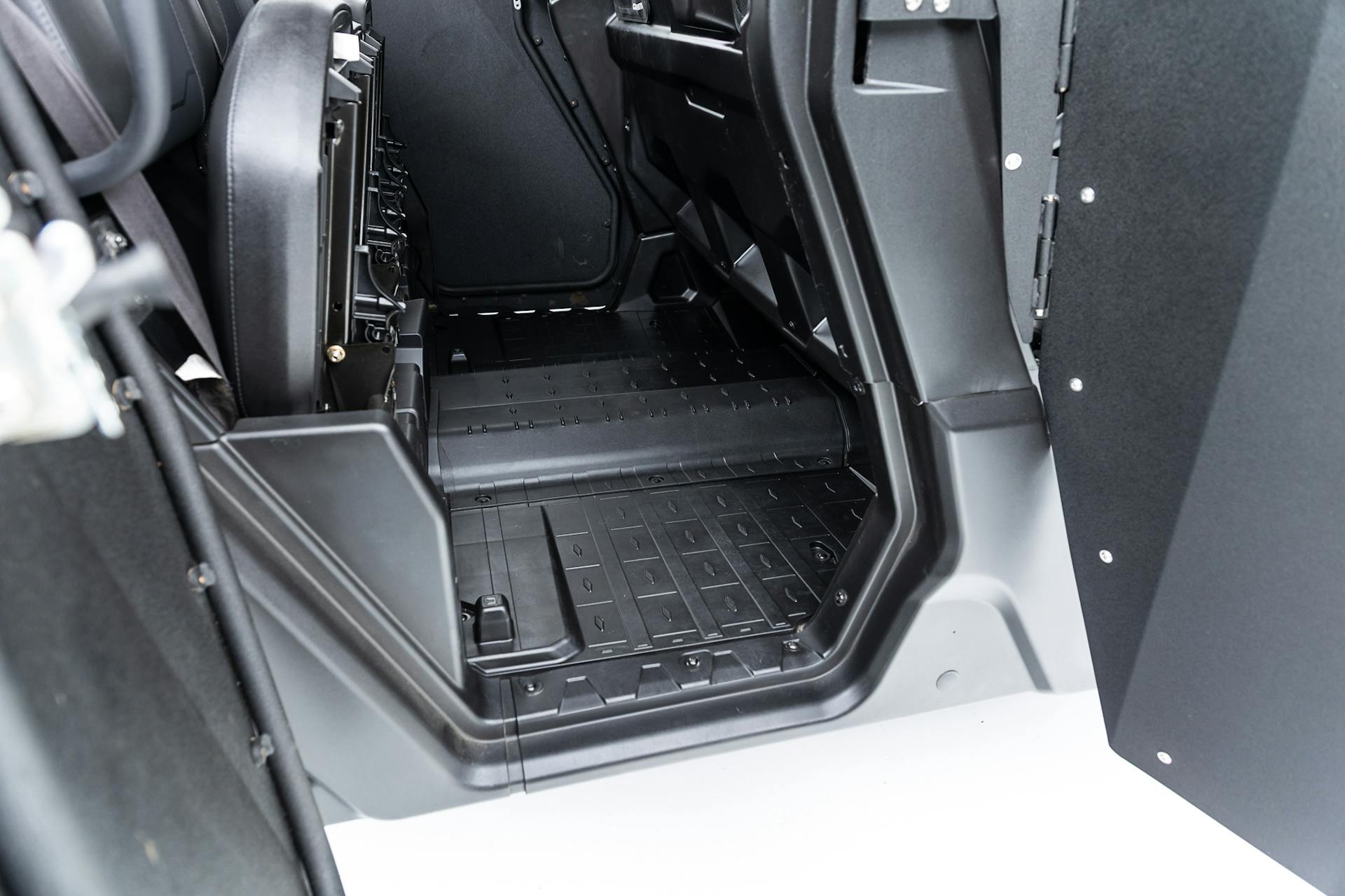 2020 Can-Am Defender Max XT HD10 rear floors 