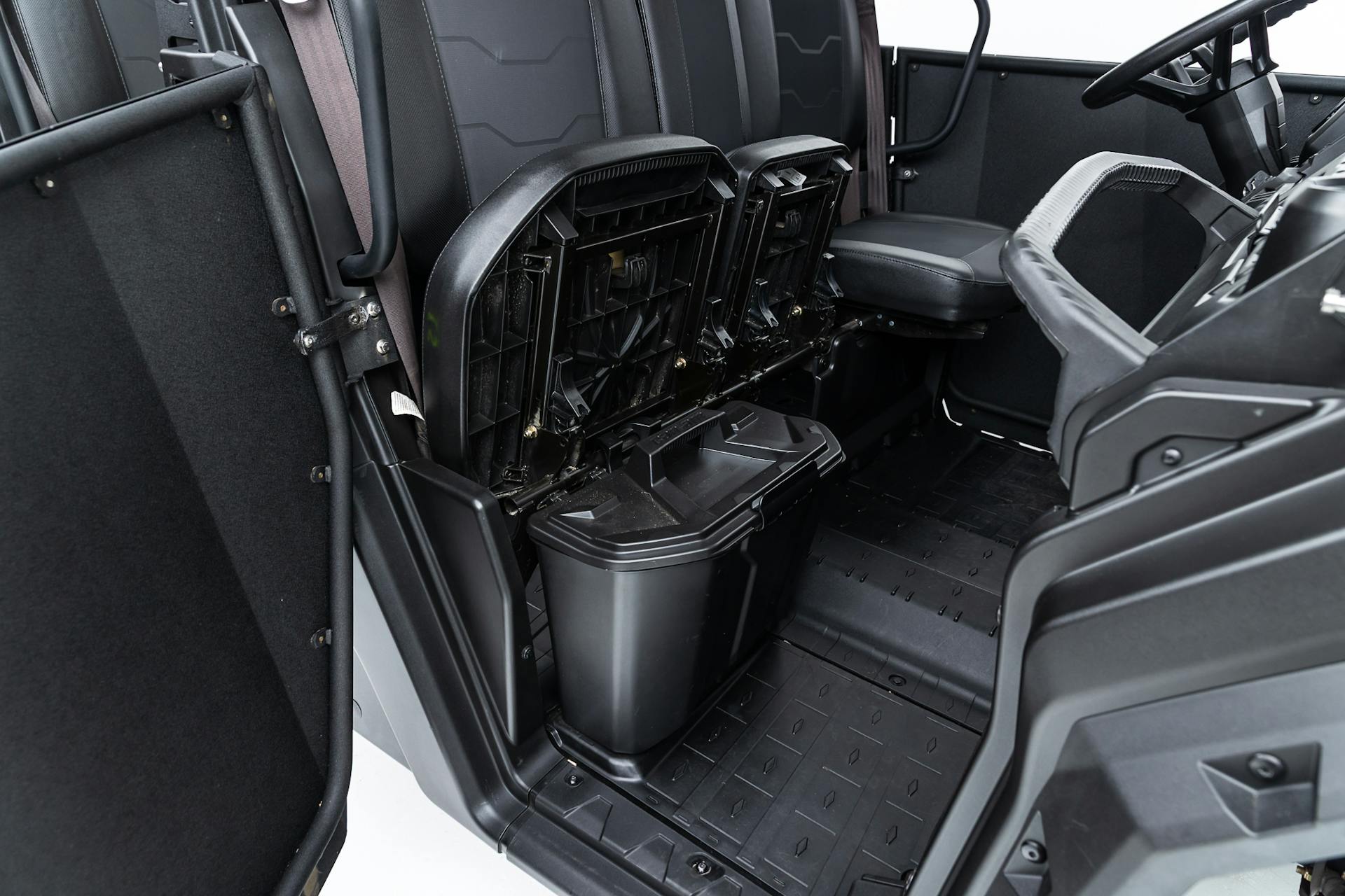 2020 Can-Am Defender Max XT HD10 front seats up