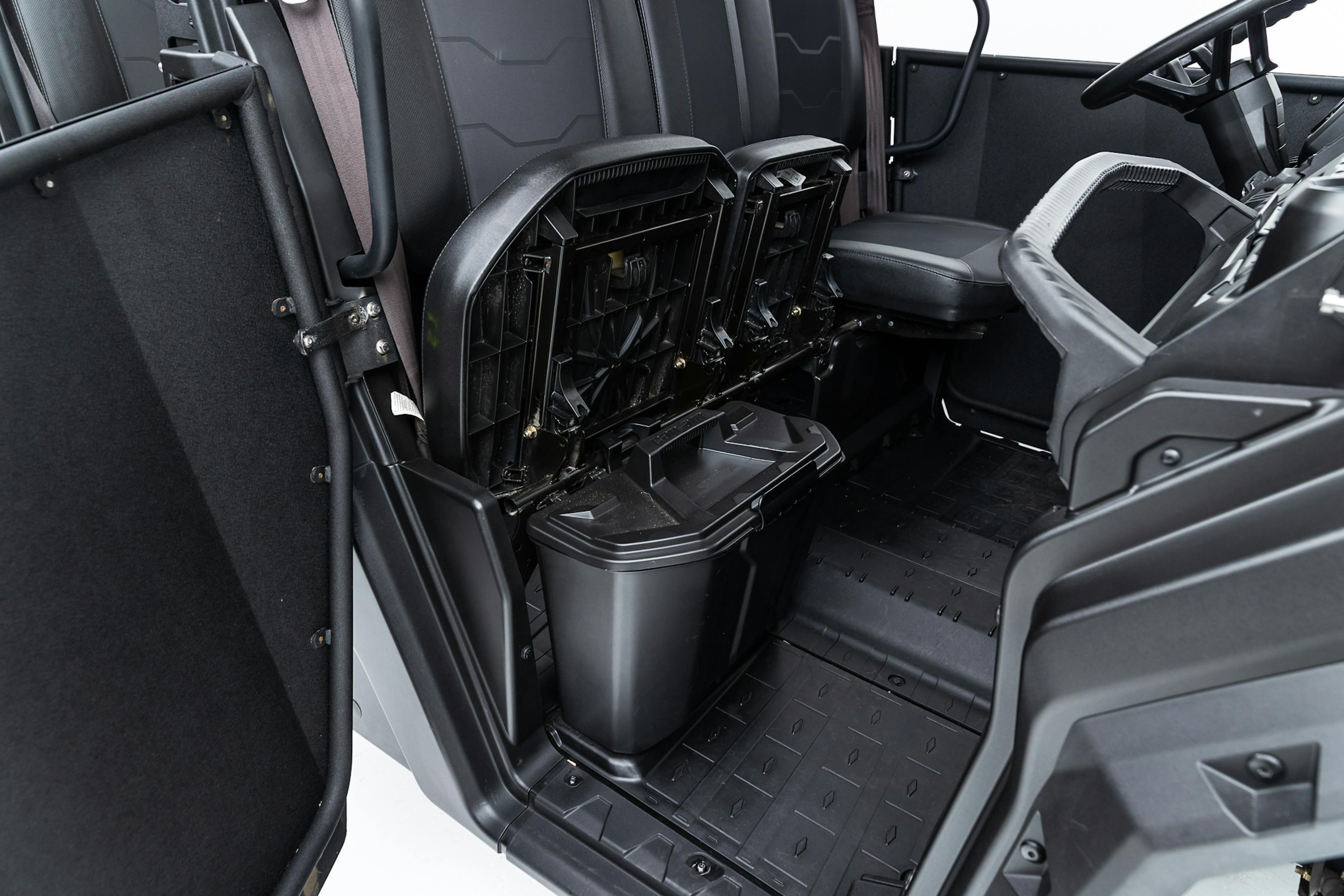 2020 Can-Am Defender Max XT HD10 front seats up