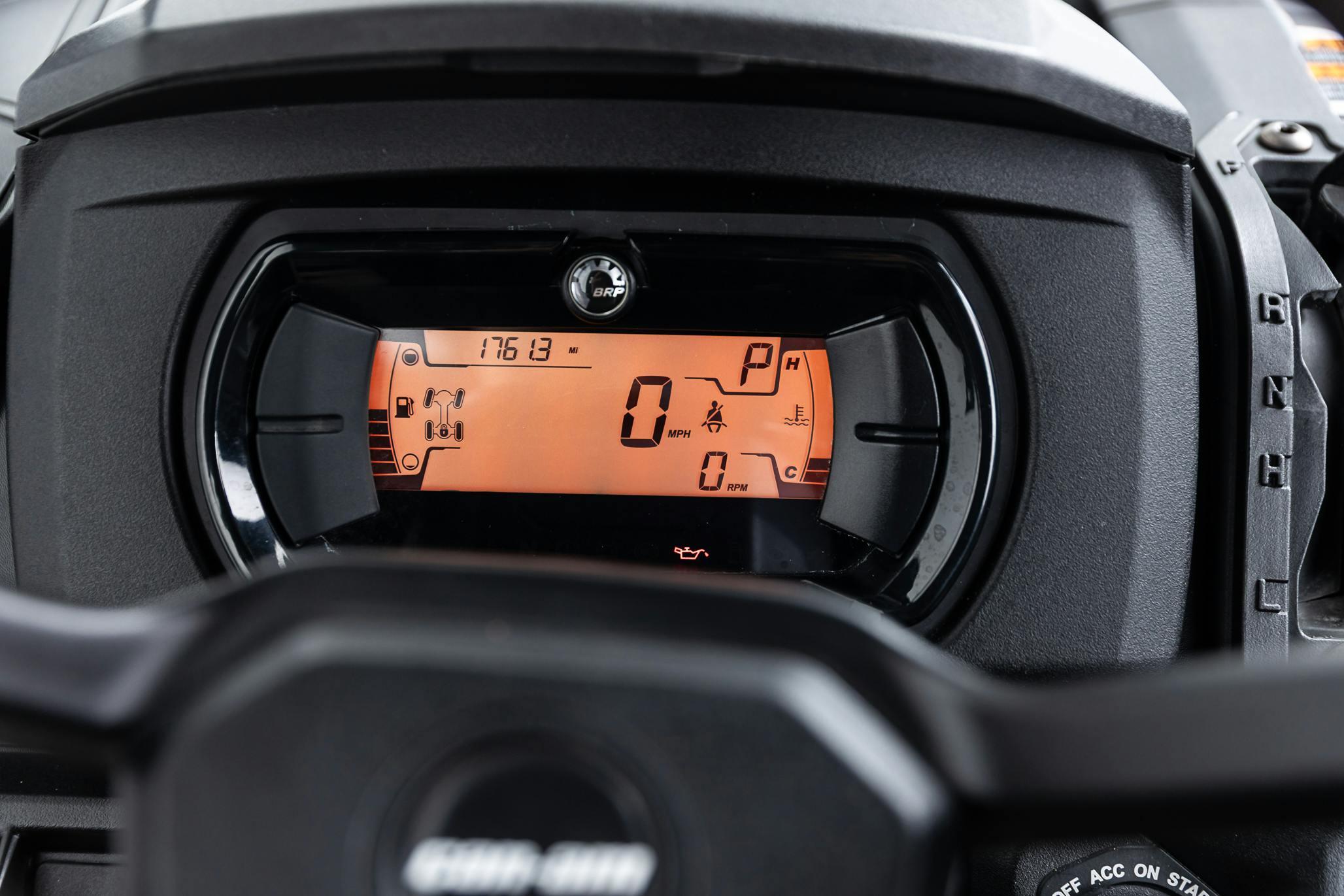 2020 Can-Am Defender Max XT HD10 odometer