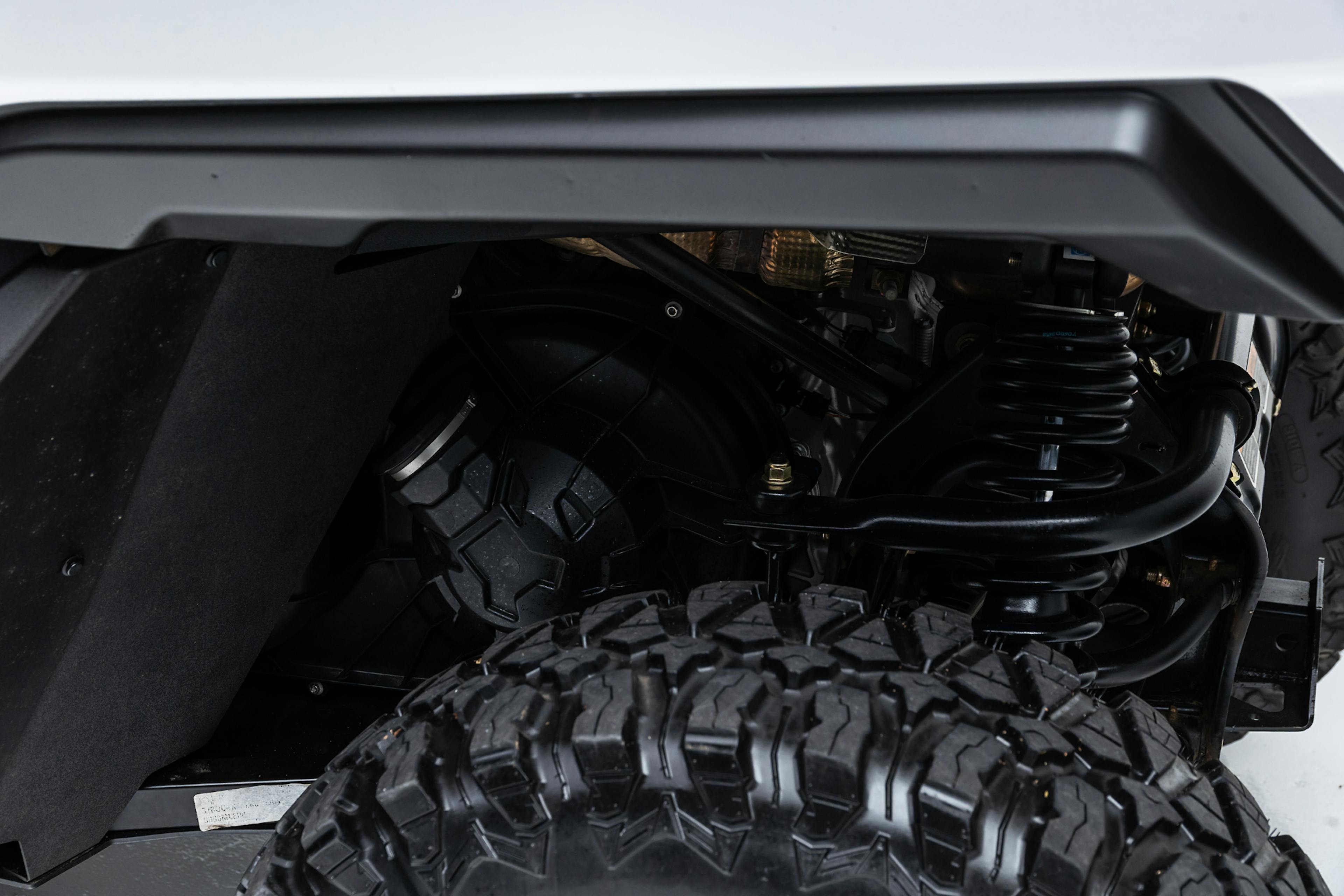 2020 Can-Am Defender Max XT HD10 driver rear suspension