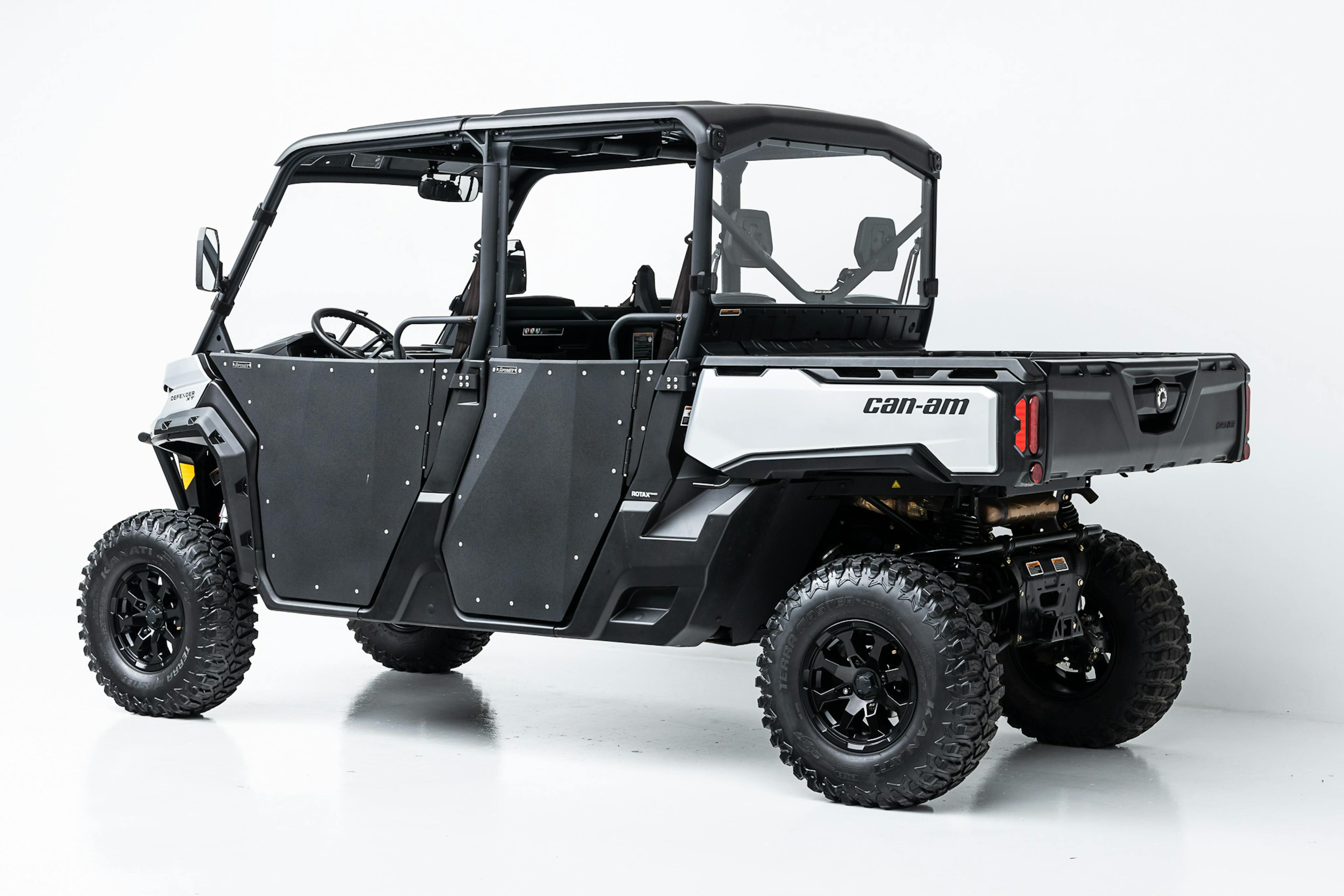 2020 Can-Am Defender Max XT HD10 rear driver 3/4