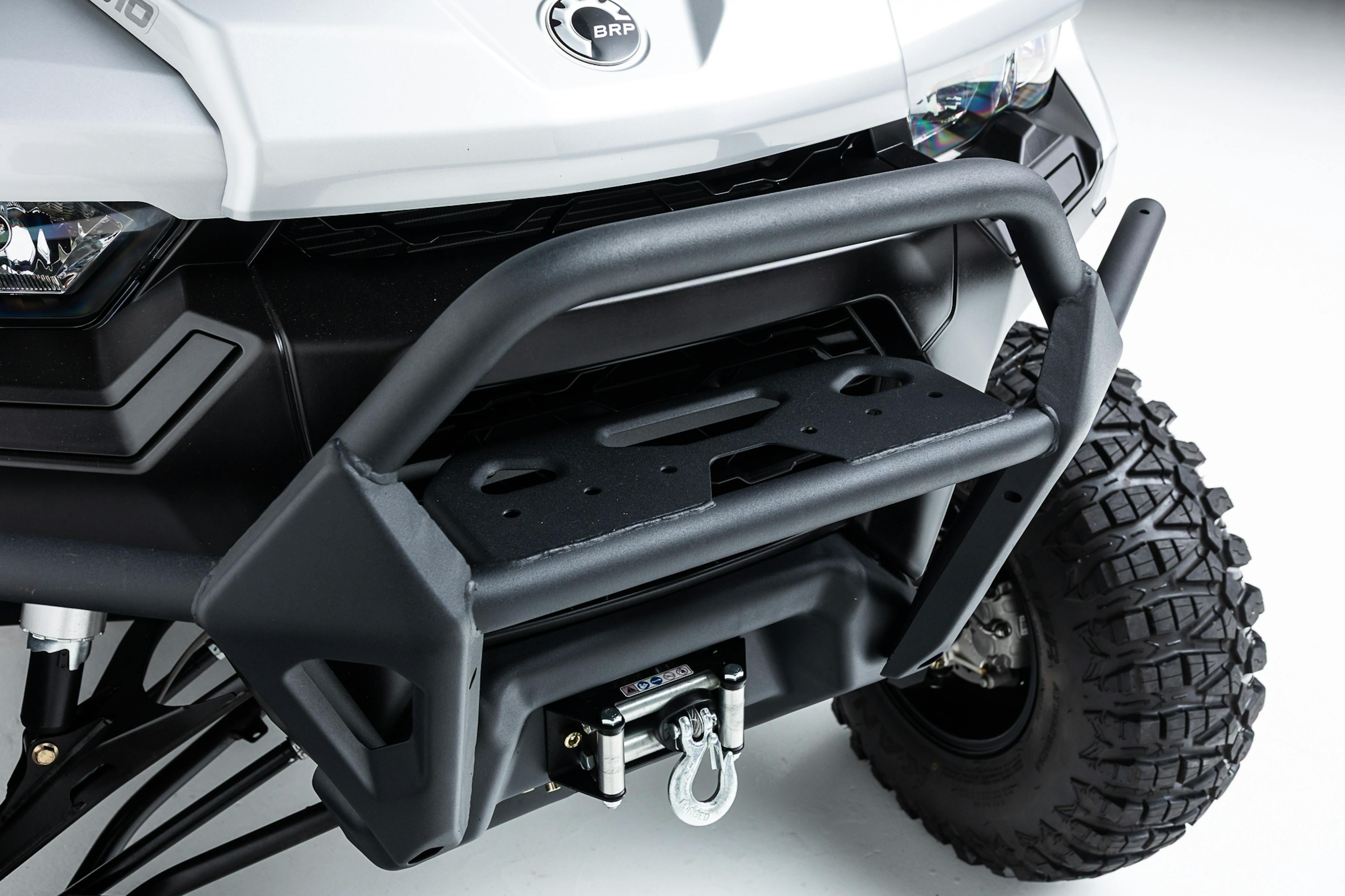 2020 Can-Am Defender Max XT HD10 front bumper detail