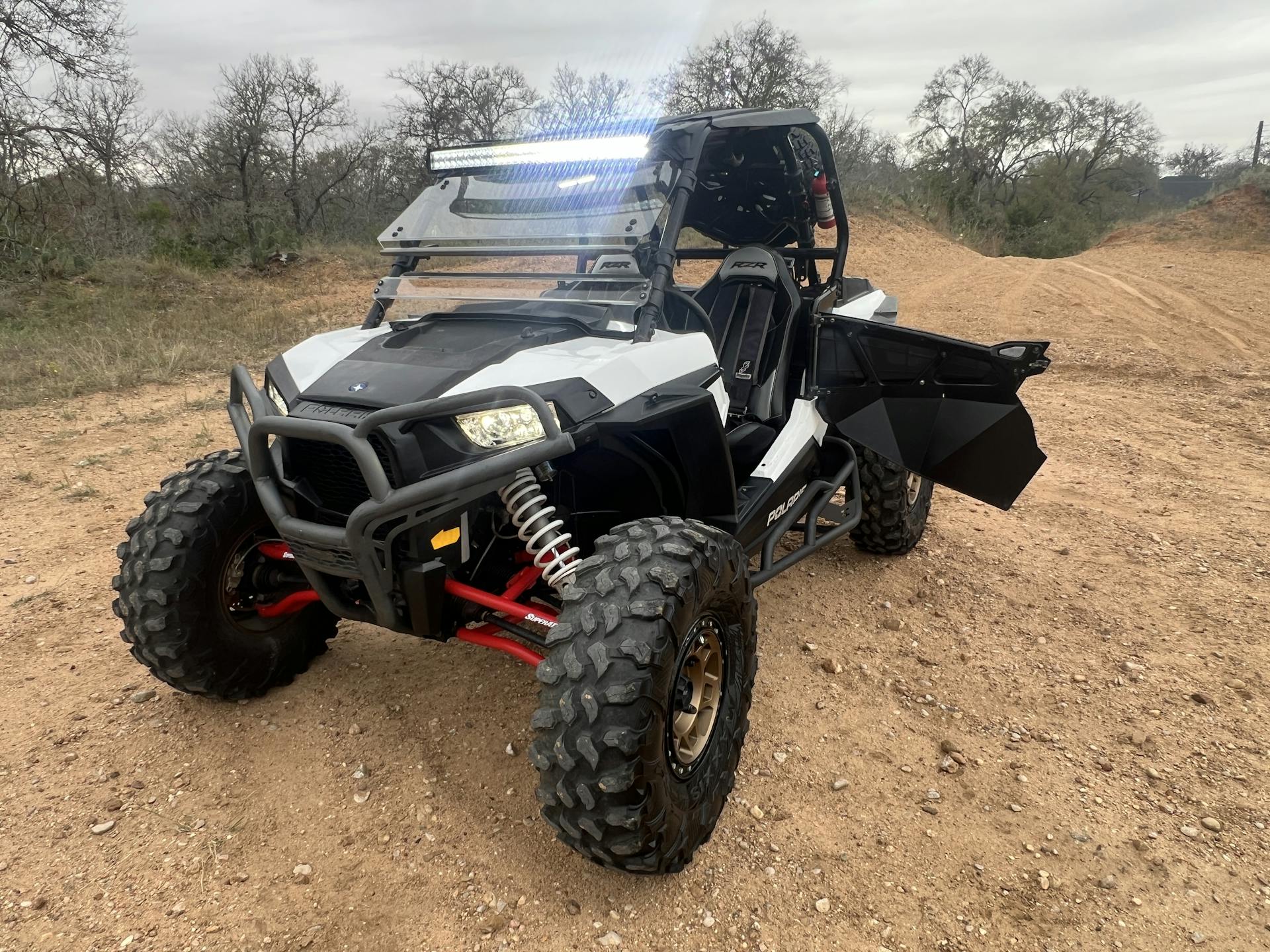 2017 Polaris RZR XP1000 EPS front 3/4 door open
