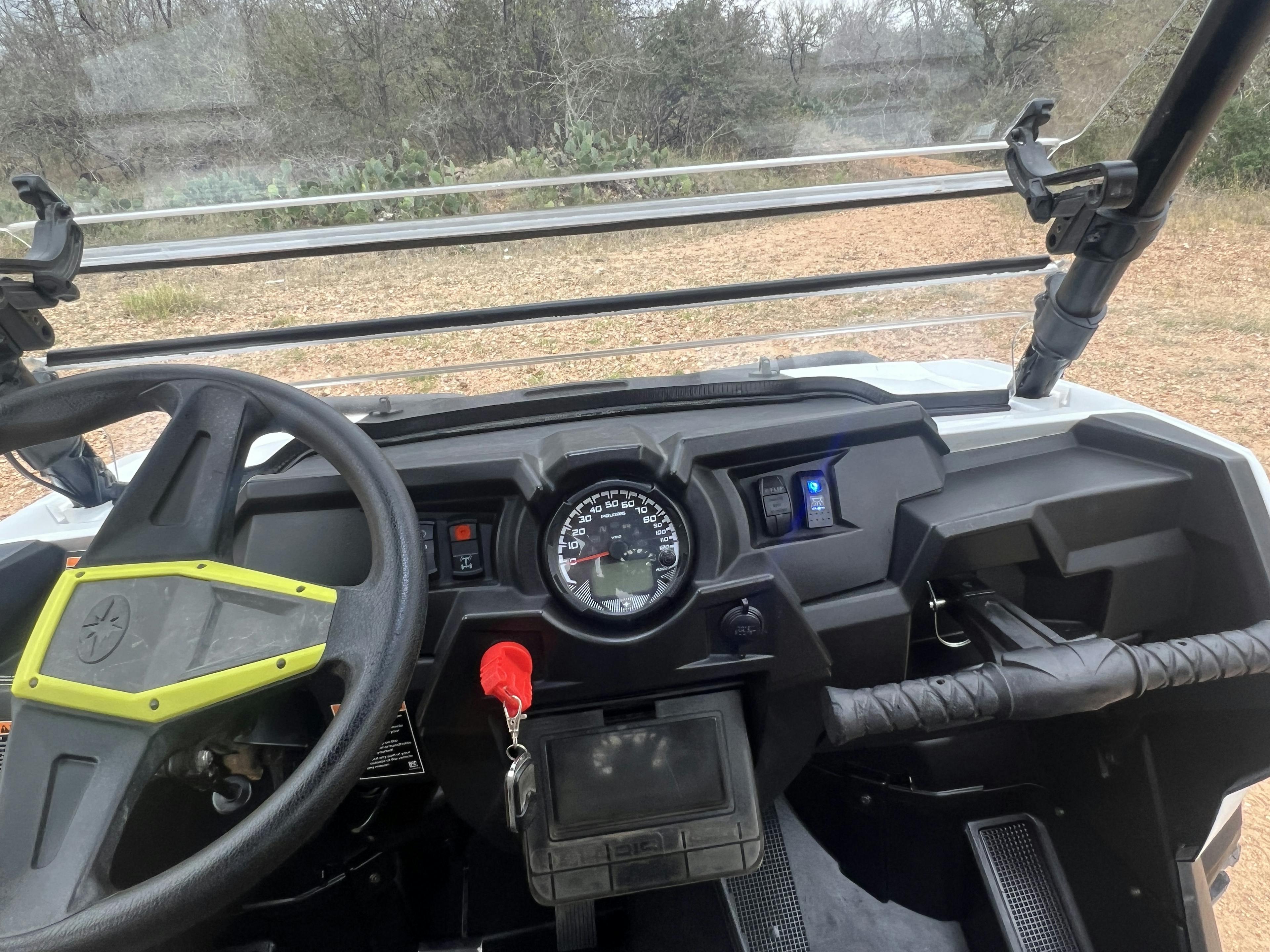 2017 Polaris RZR XP1000 EPS interior dash