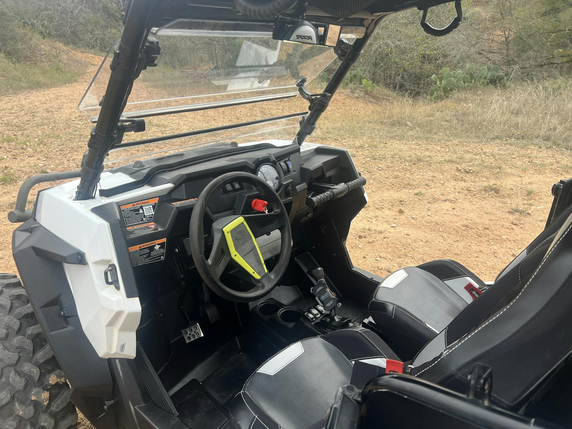 2017 Polaris RZR XP1000 EPS dash driver side