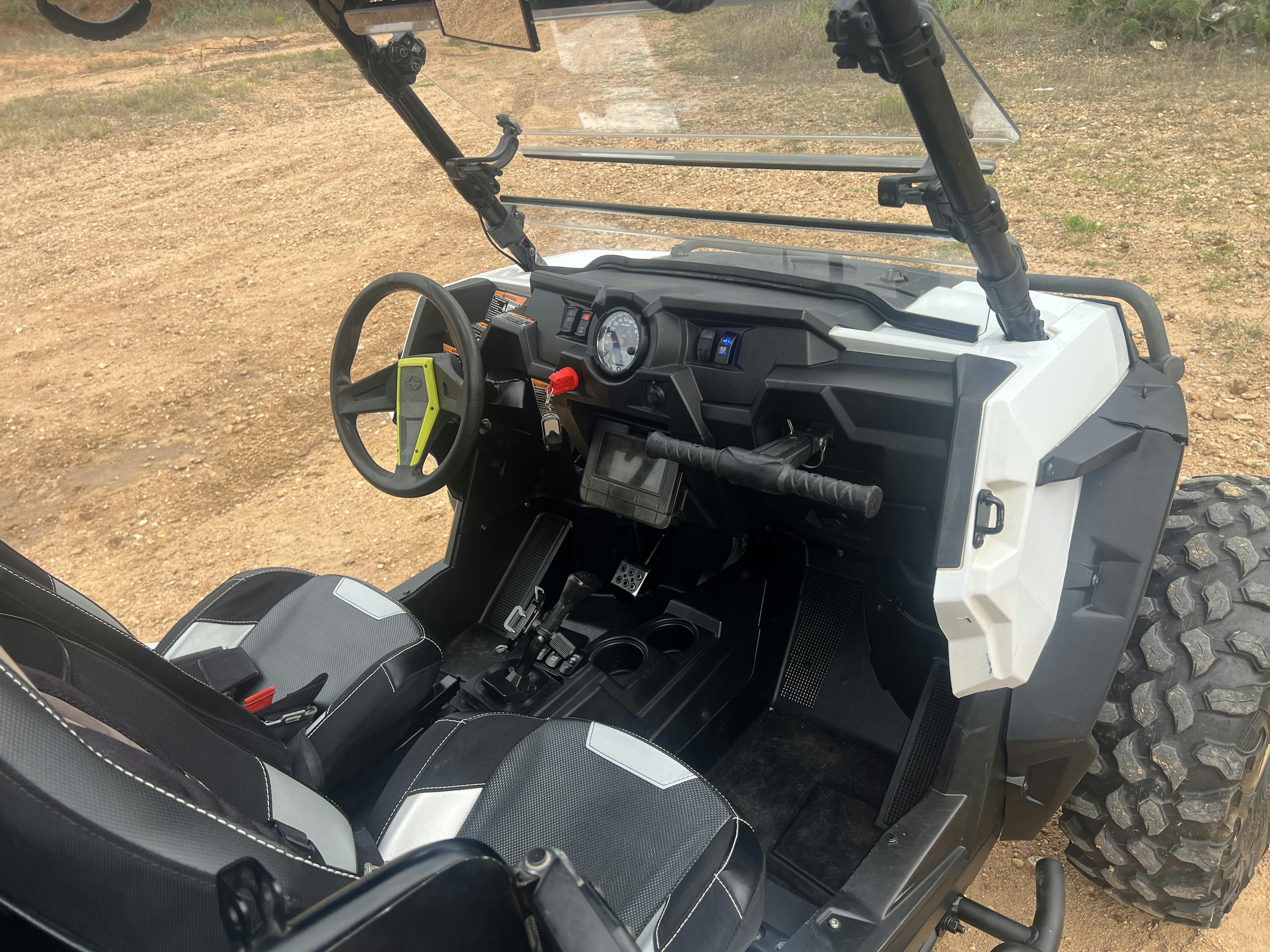 2017 Polaris RZR XP1000 EPS dash passenger side