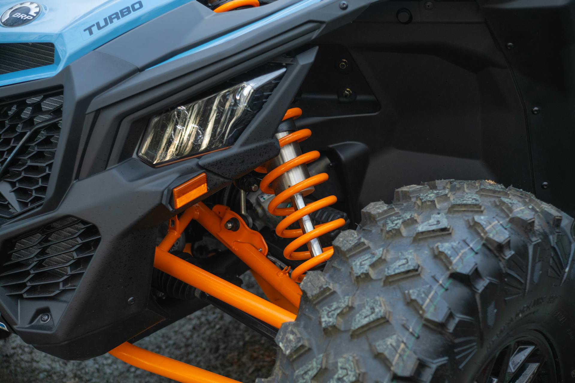 2025 Can-Am Maverick X3 DS Turbo  driver front suspension 