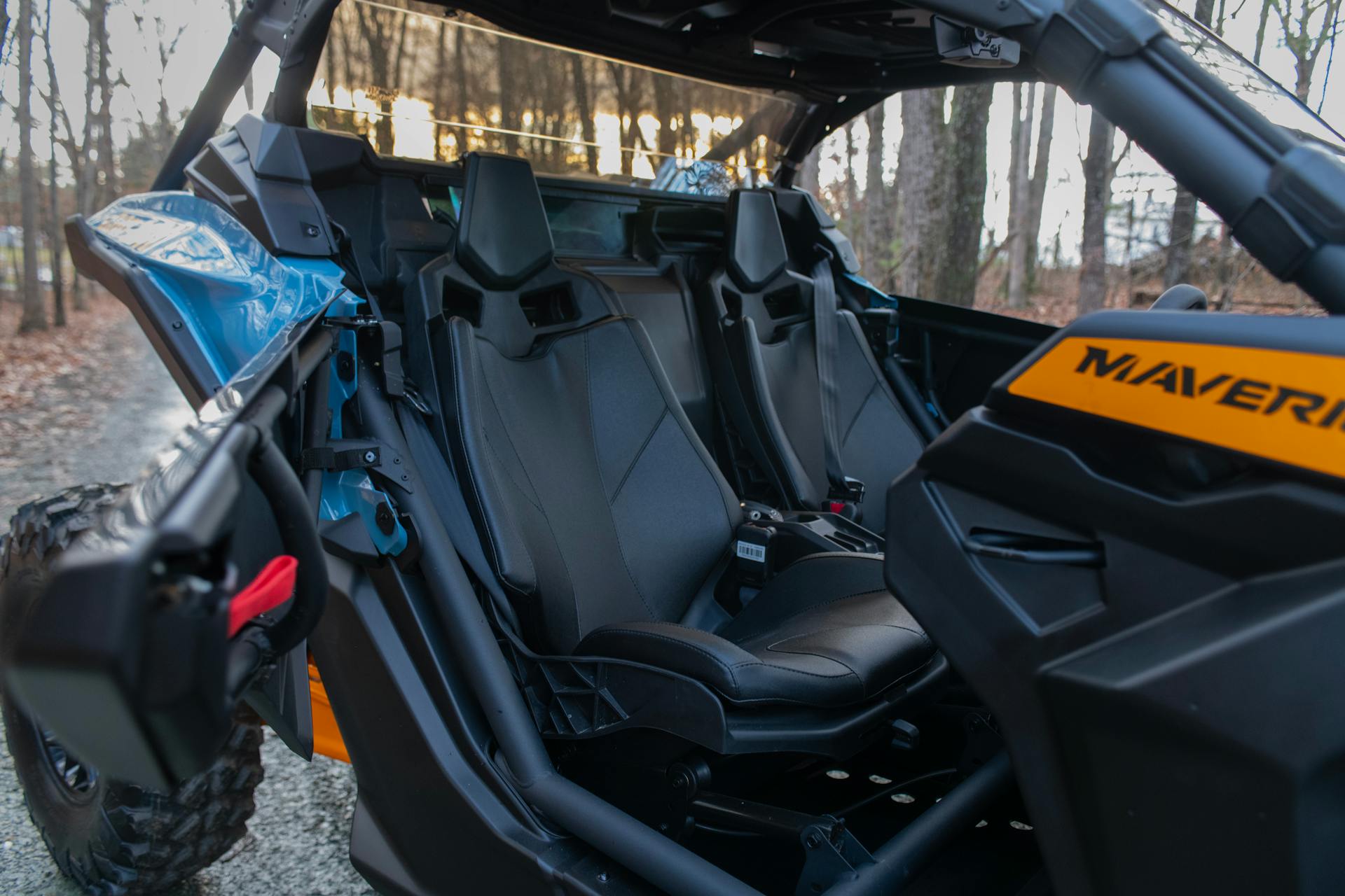 2025 Can-Am Maverick X3 DS Turbo passenger seat
