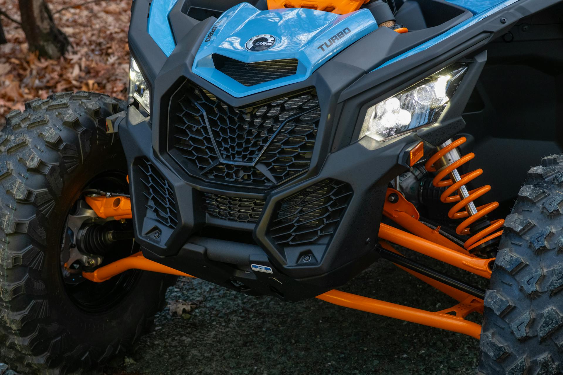 2025 Can-Am Maverick X3 DS Turbo grille tight 3/4