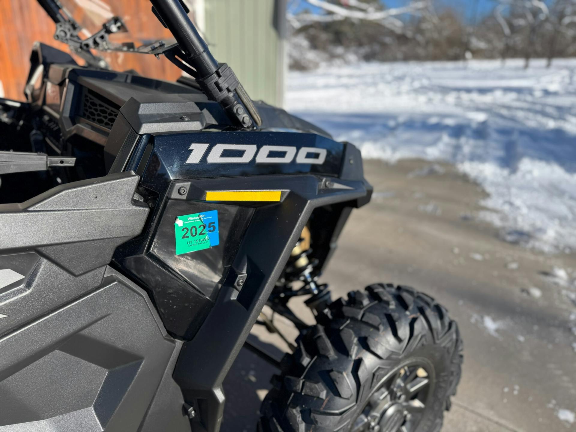 2023 Polaris RZR XP 1000 passenger front fender detail