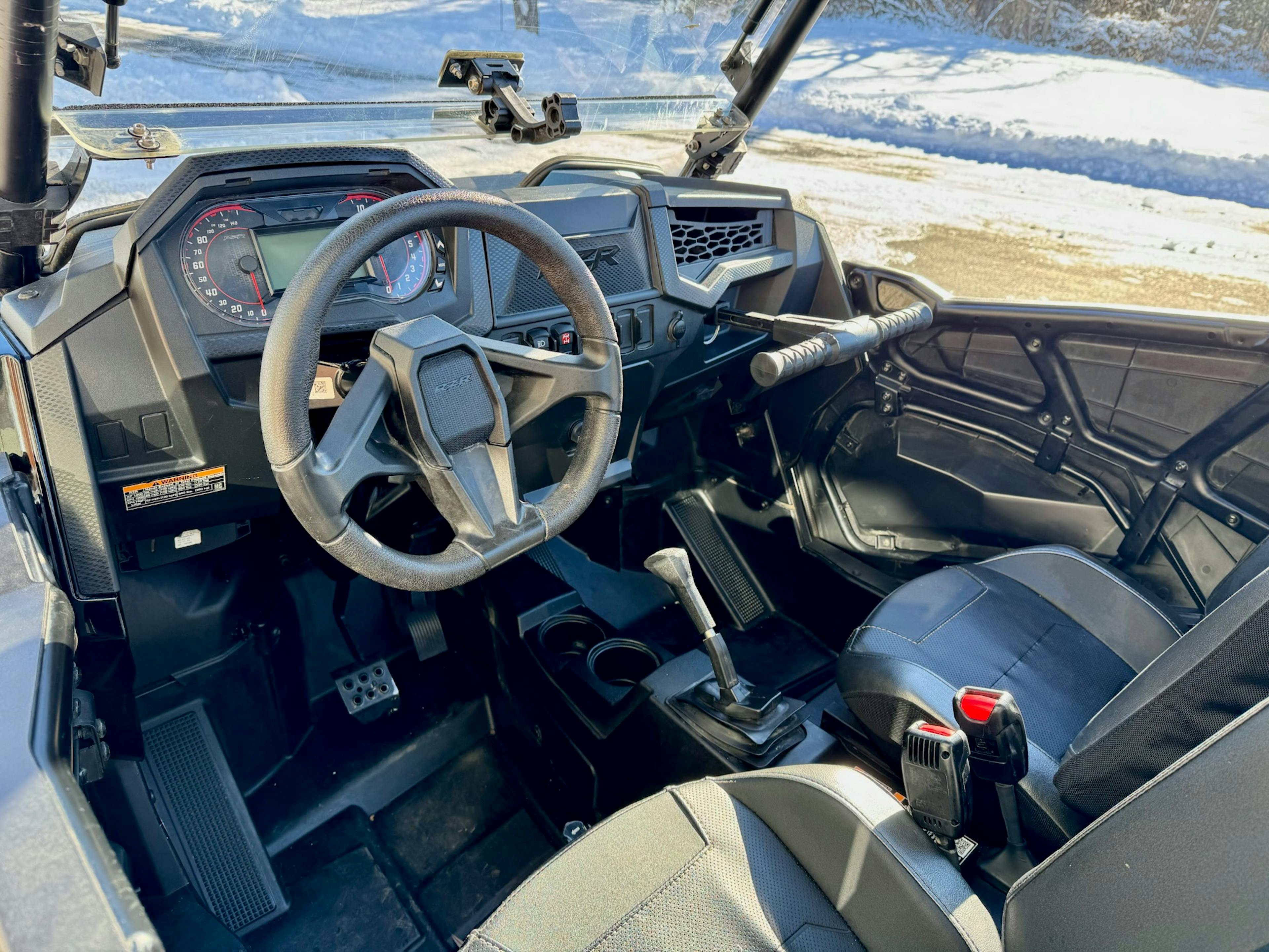 2023 Polaris RZR XP 1000 steering wheel/dash
