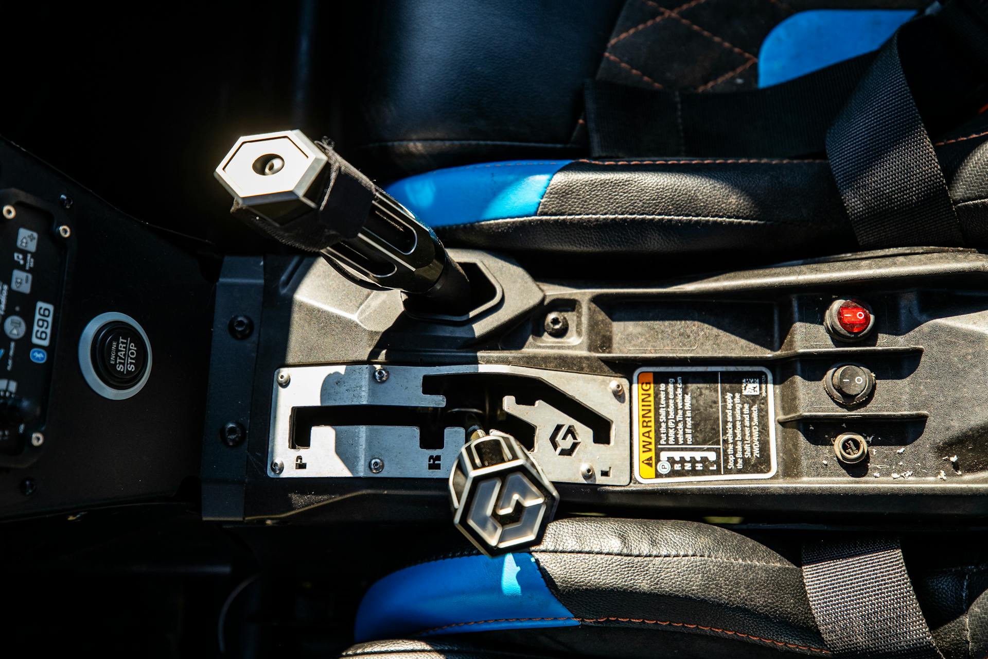 2021 Can-Am Maverick X3 shifters top 