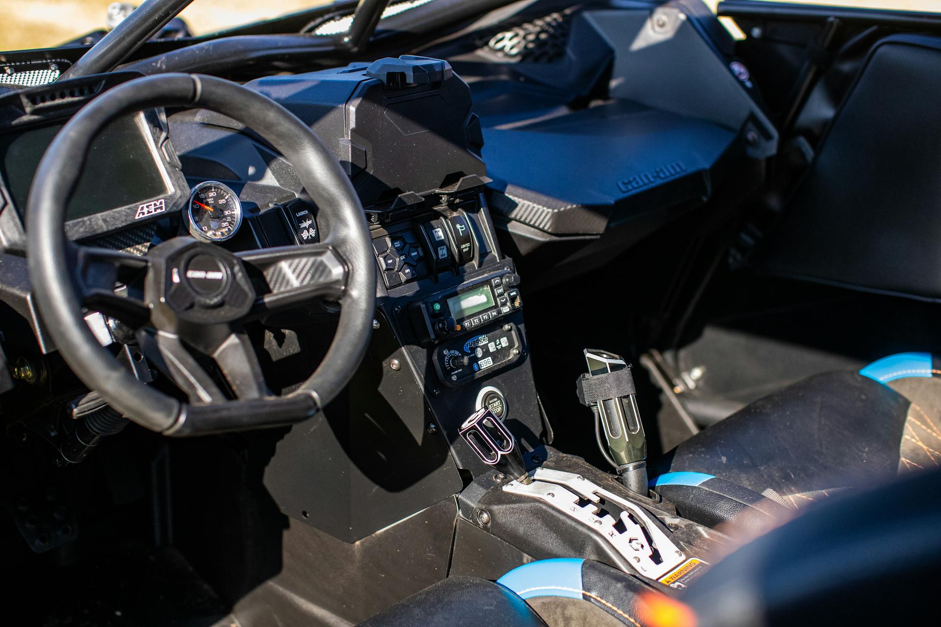 2021 Can-Am Maverick X3 wheel/dash