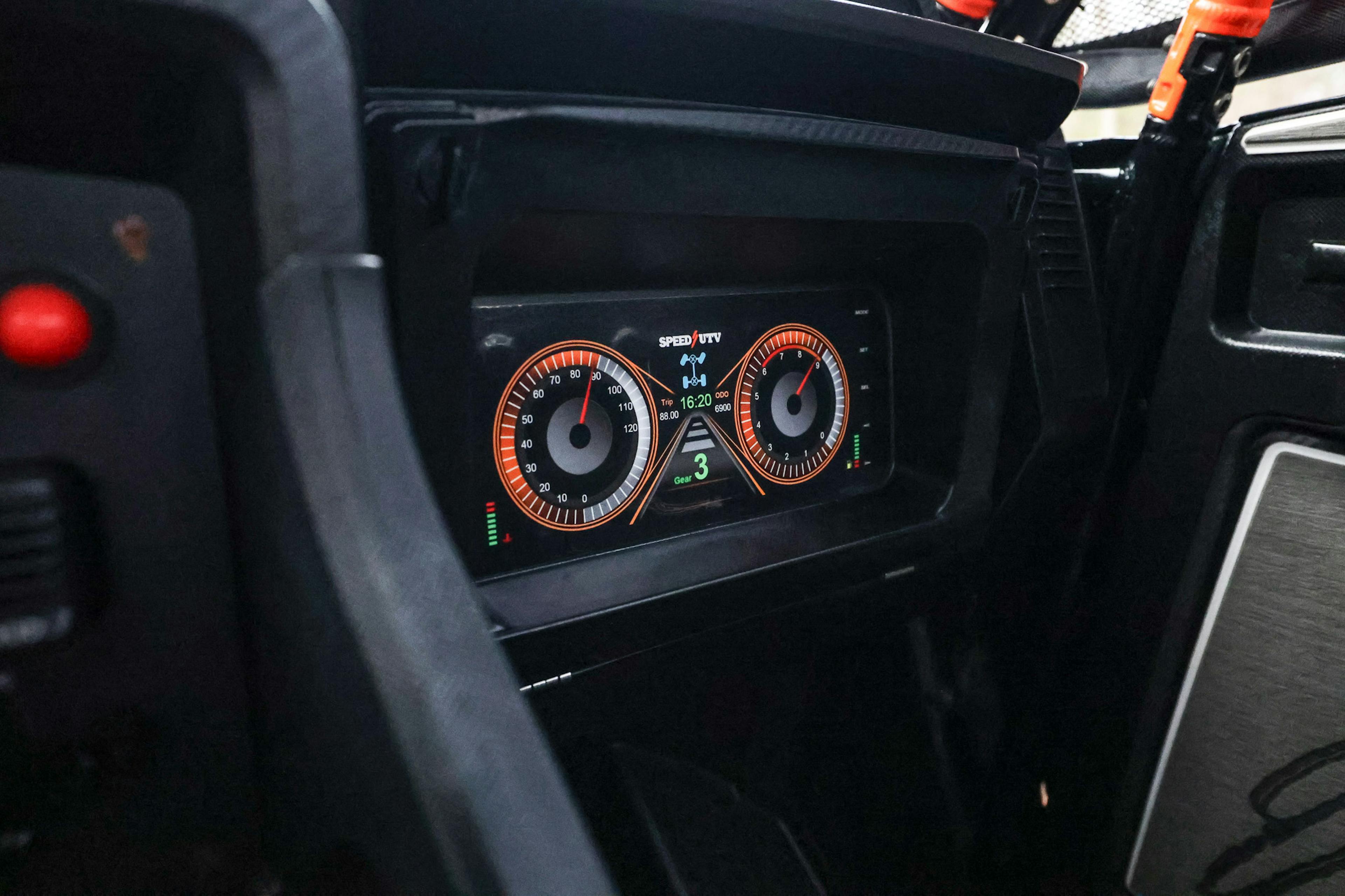 2023 Speed UTV Baja Bandit RG Edition passenger gauge pod