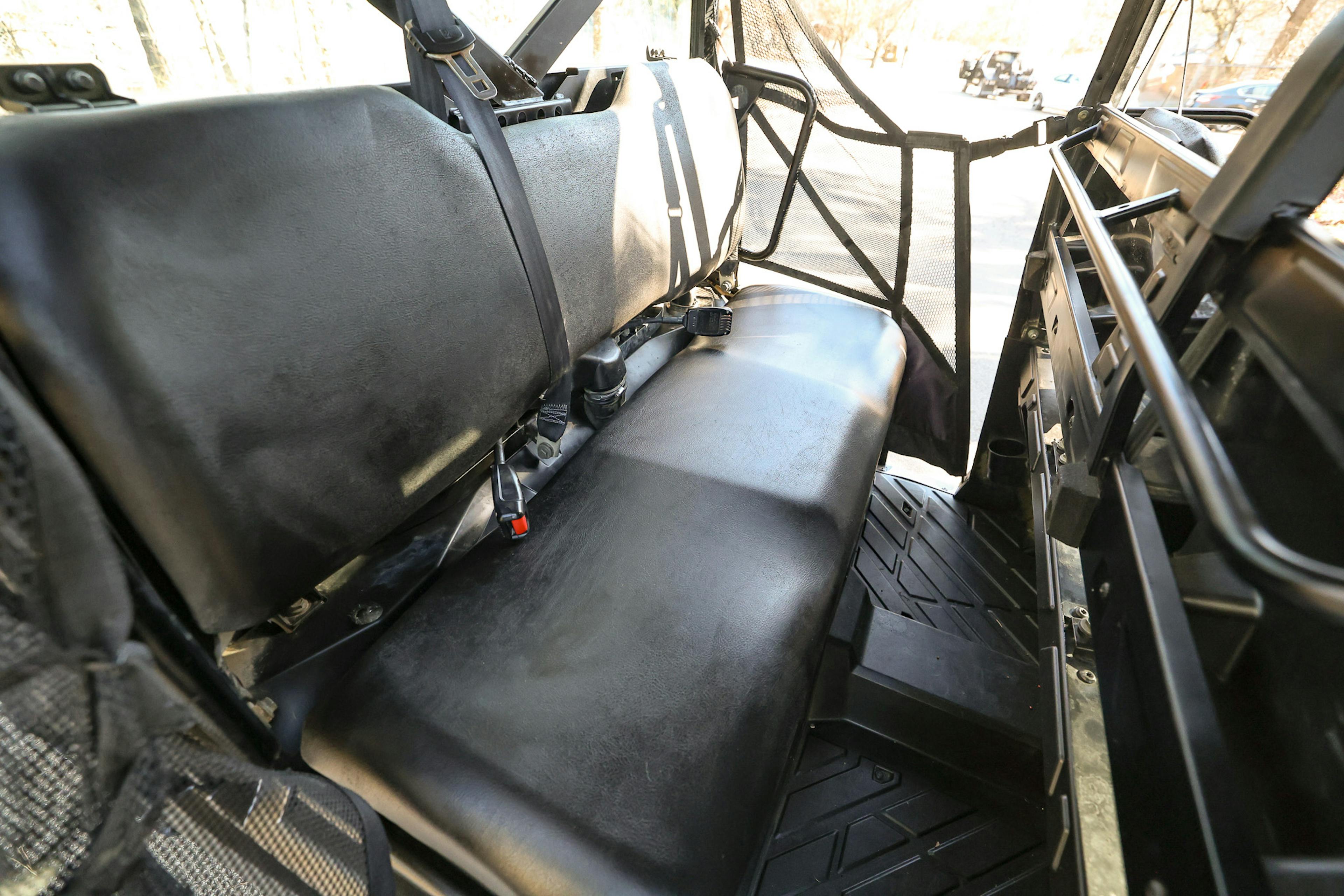 2019 Polaris Ranger Crew XP 900 EPS Polaris Pursuit Camo rear seats passenger side