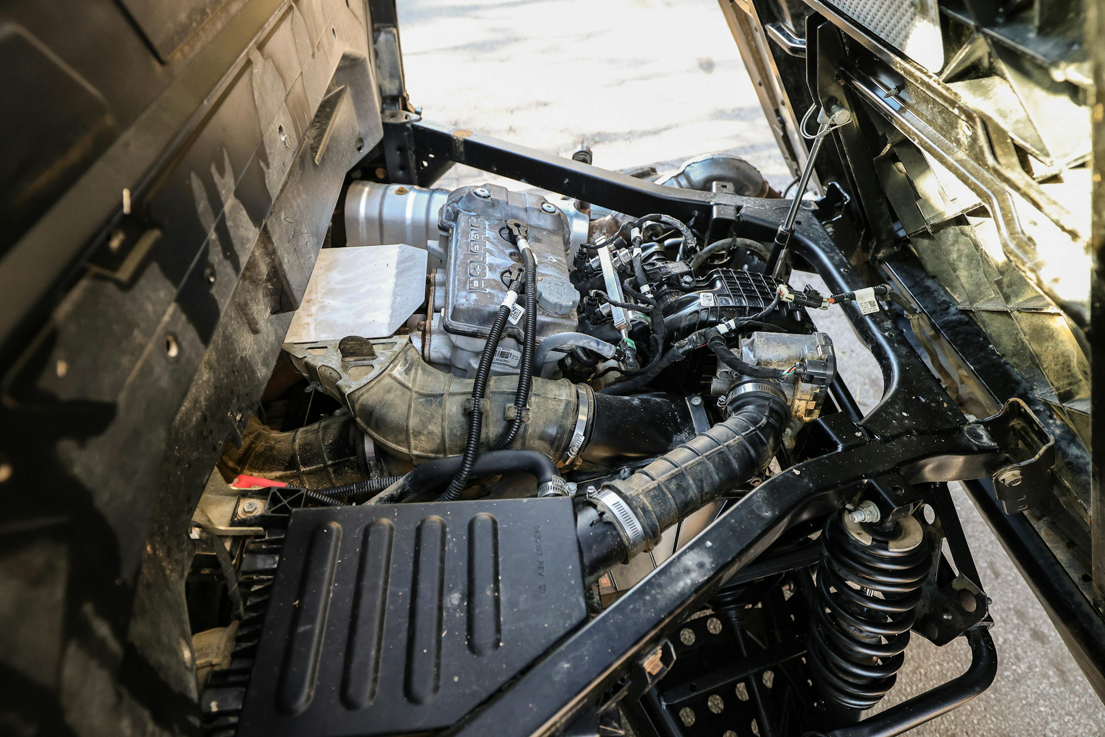 2019 Polaris Ranger Crew XP 900 EPS Polaris Pursuit Camo engine 2