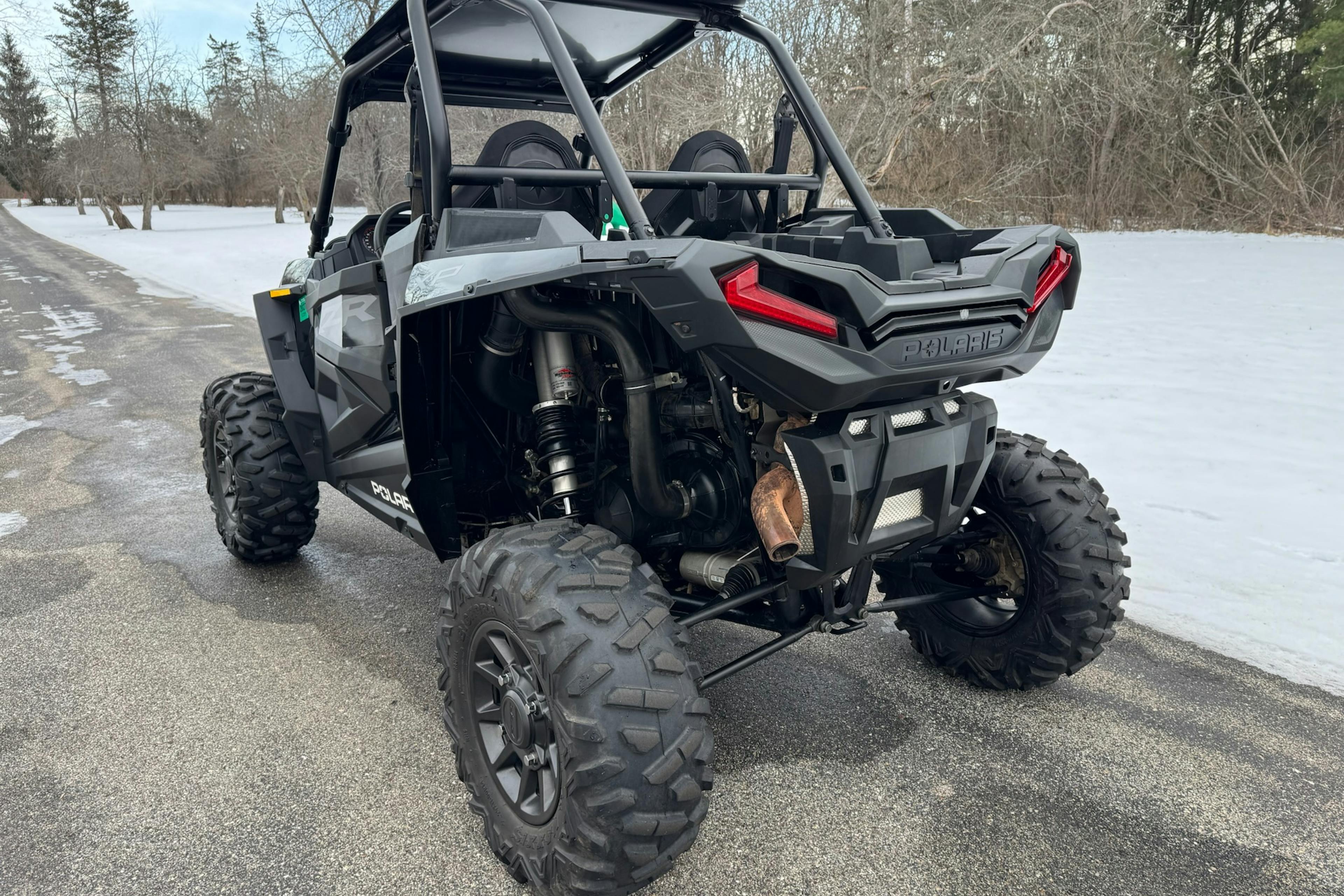 2023 Polaris RZR XP1000 Sport passenger rear 3/4/tire close