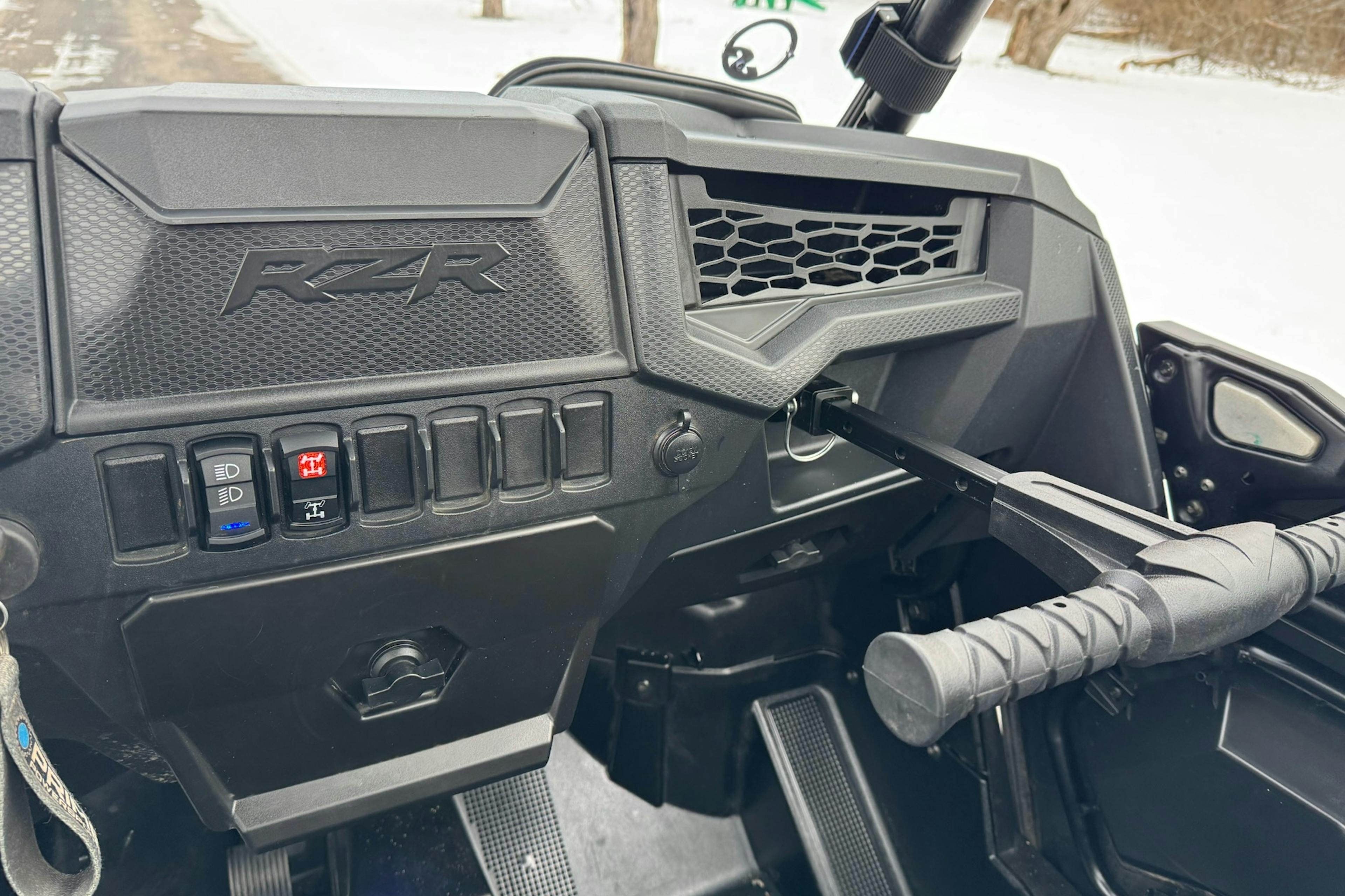 2023 Polaris RZR XP1000 Sport center stack/grab handle