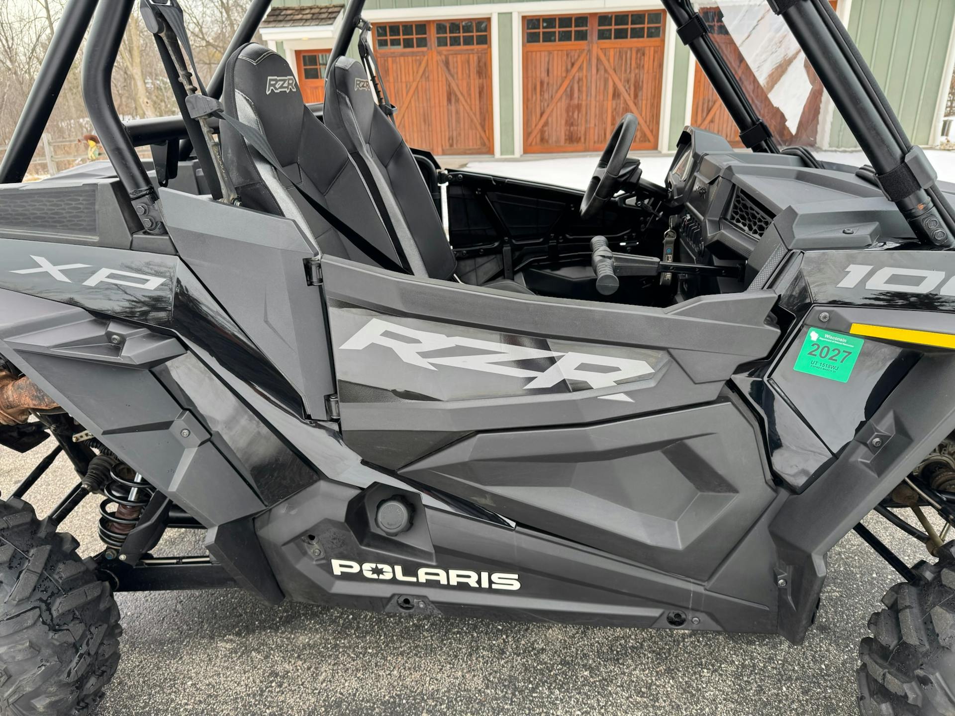 2023 Polaris RZR XP1000 Sport passenger door close