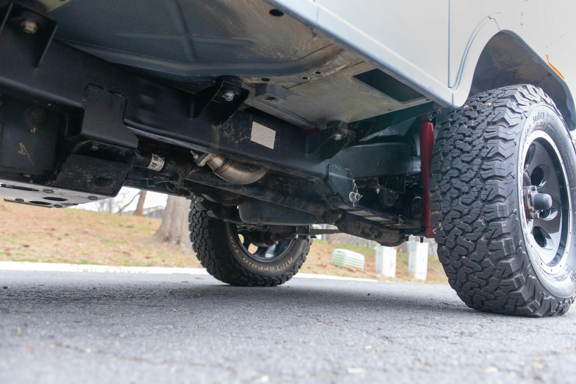 2018 Mahindra Roxor SE driver frame detail 