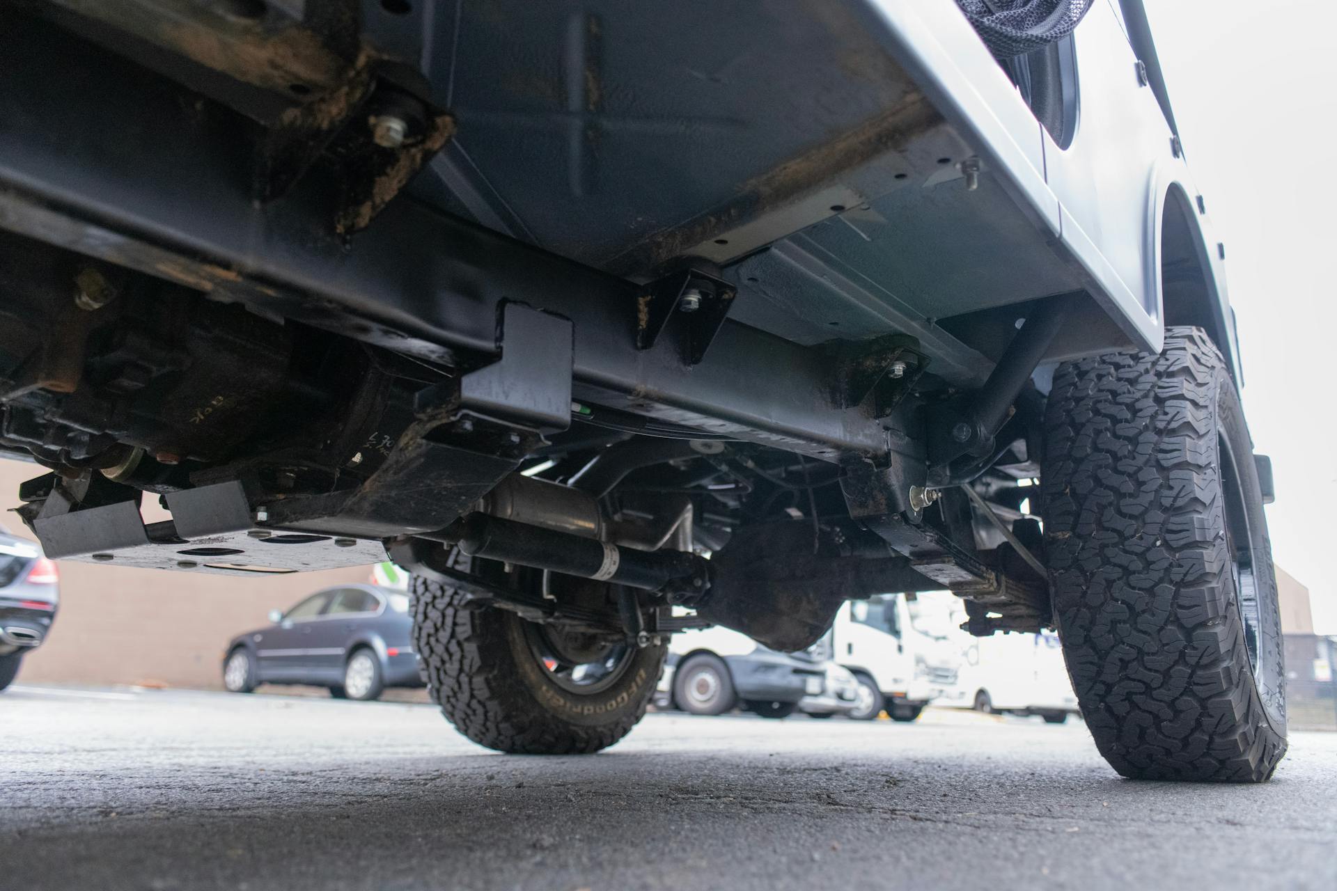 2018 Mahindra Roxor SE passenger frame detail 