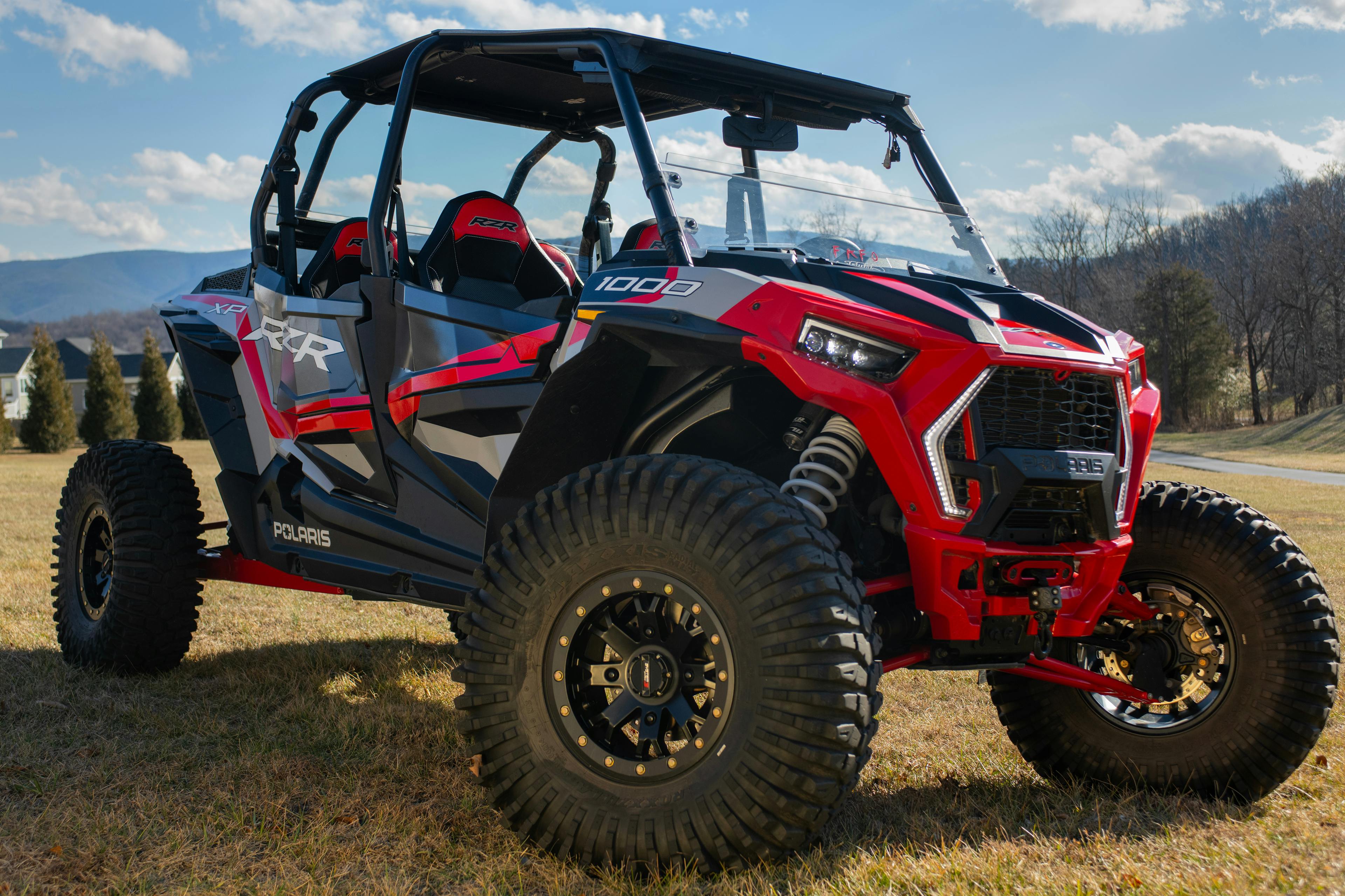 2022 Polaris RZR XP4 1000 passenger front 3/4 close