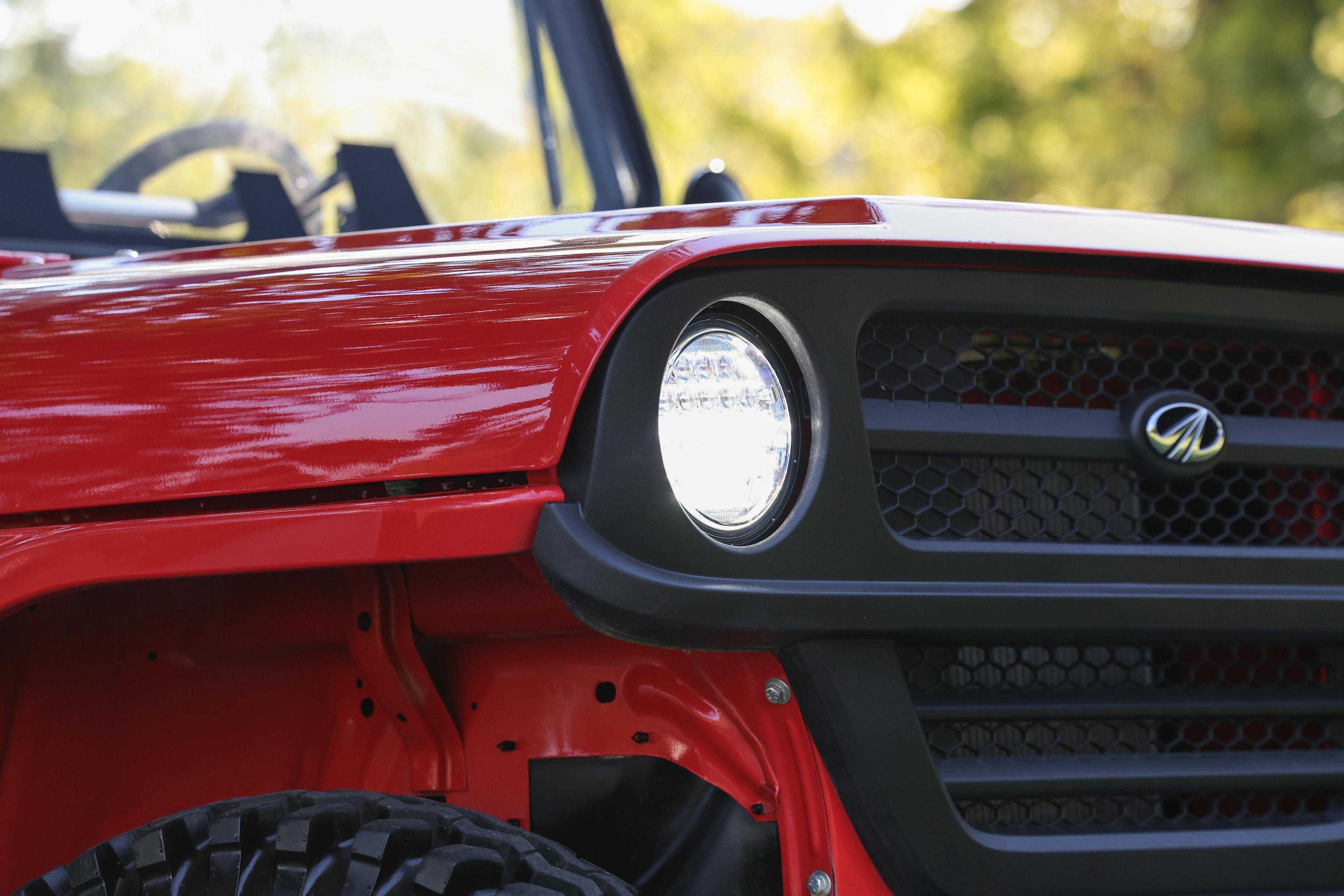 2022 Mahindra Roxor passenger headlight