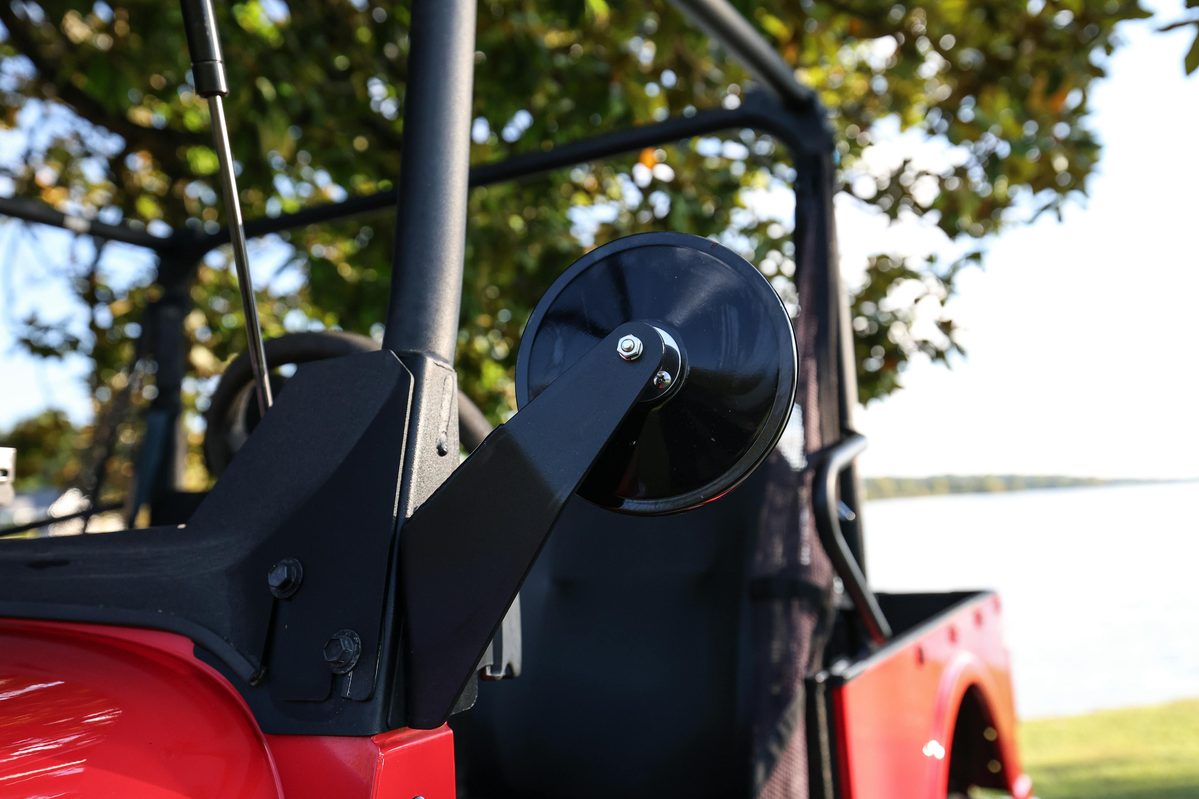 2022 Mahindra Roxor driver side mirror
