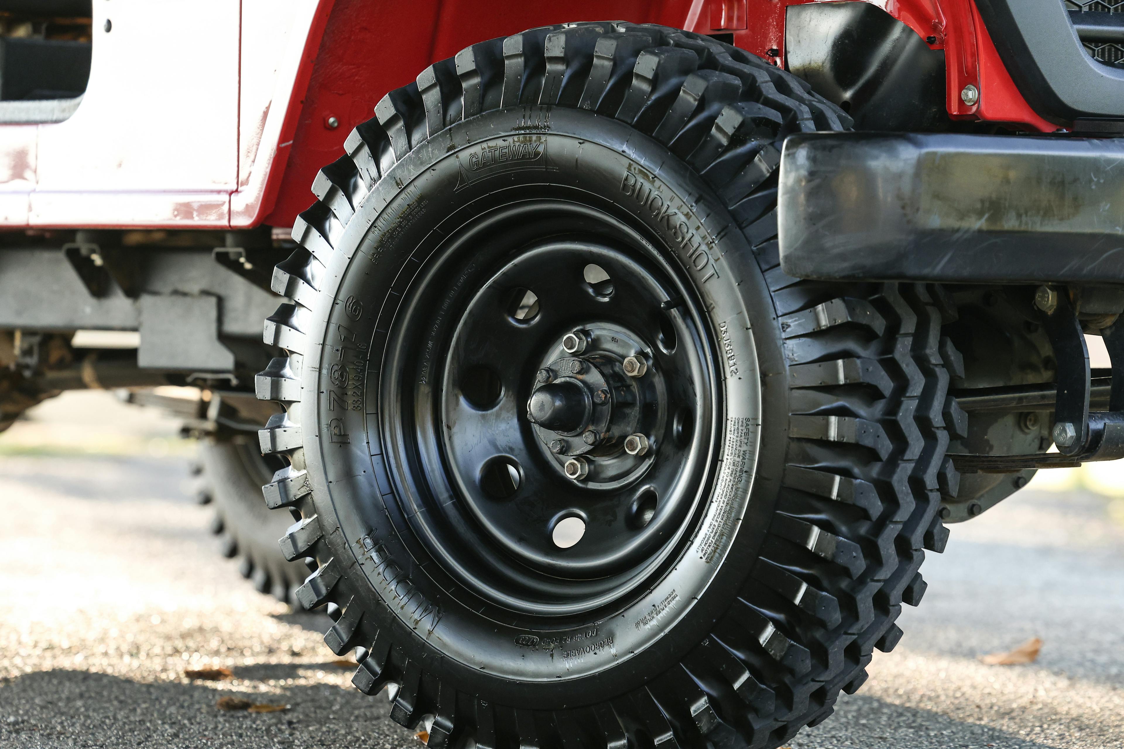 2022 Mahindra Roxor passenger front tire