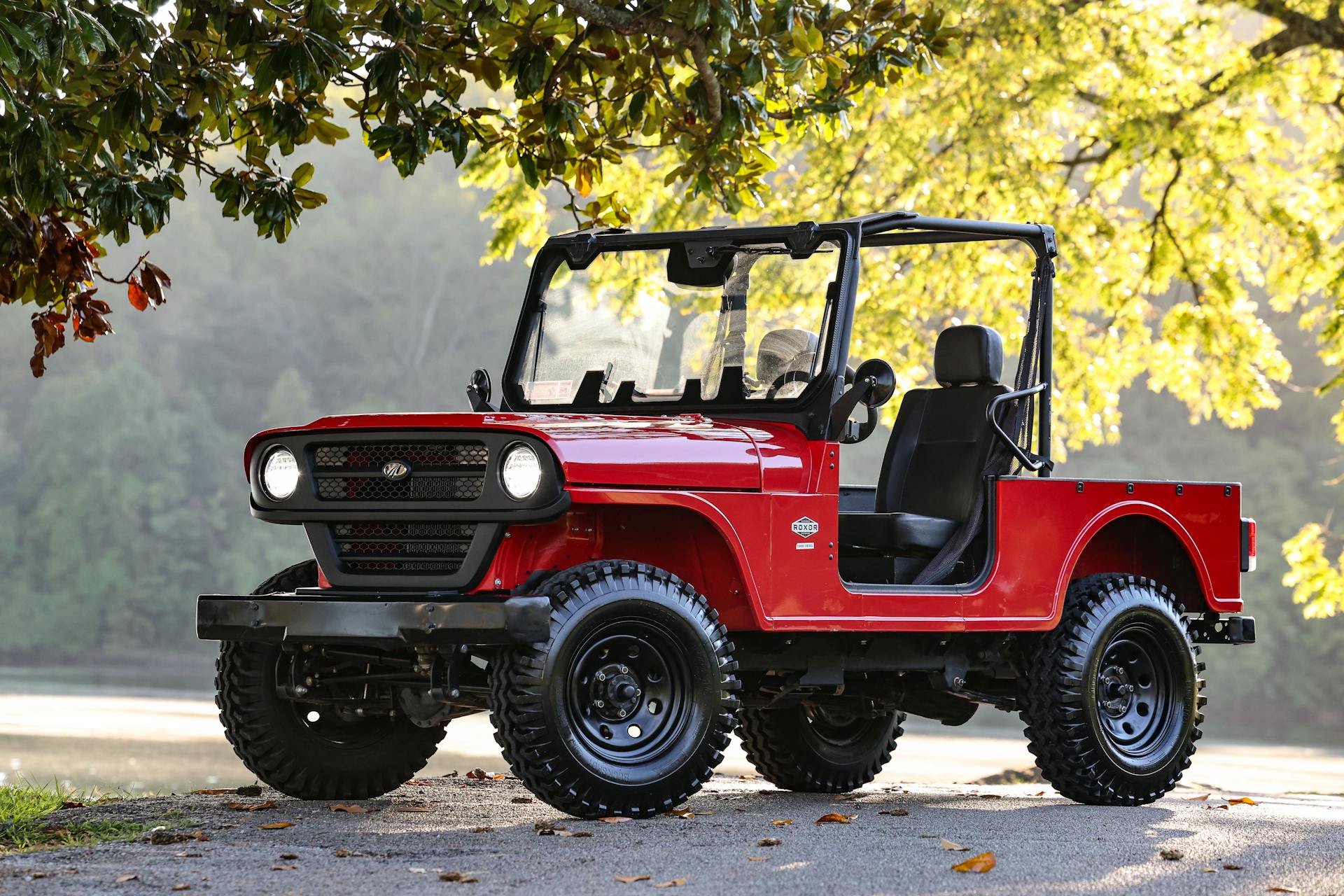 2022 Mahindra Roxor driver side front 3/4
