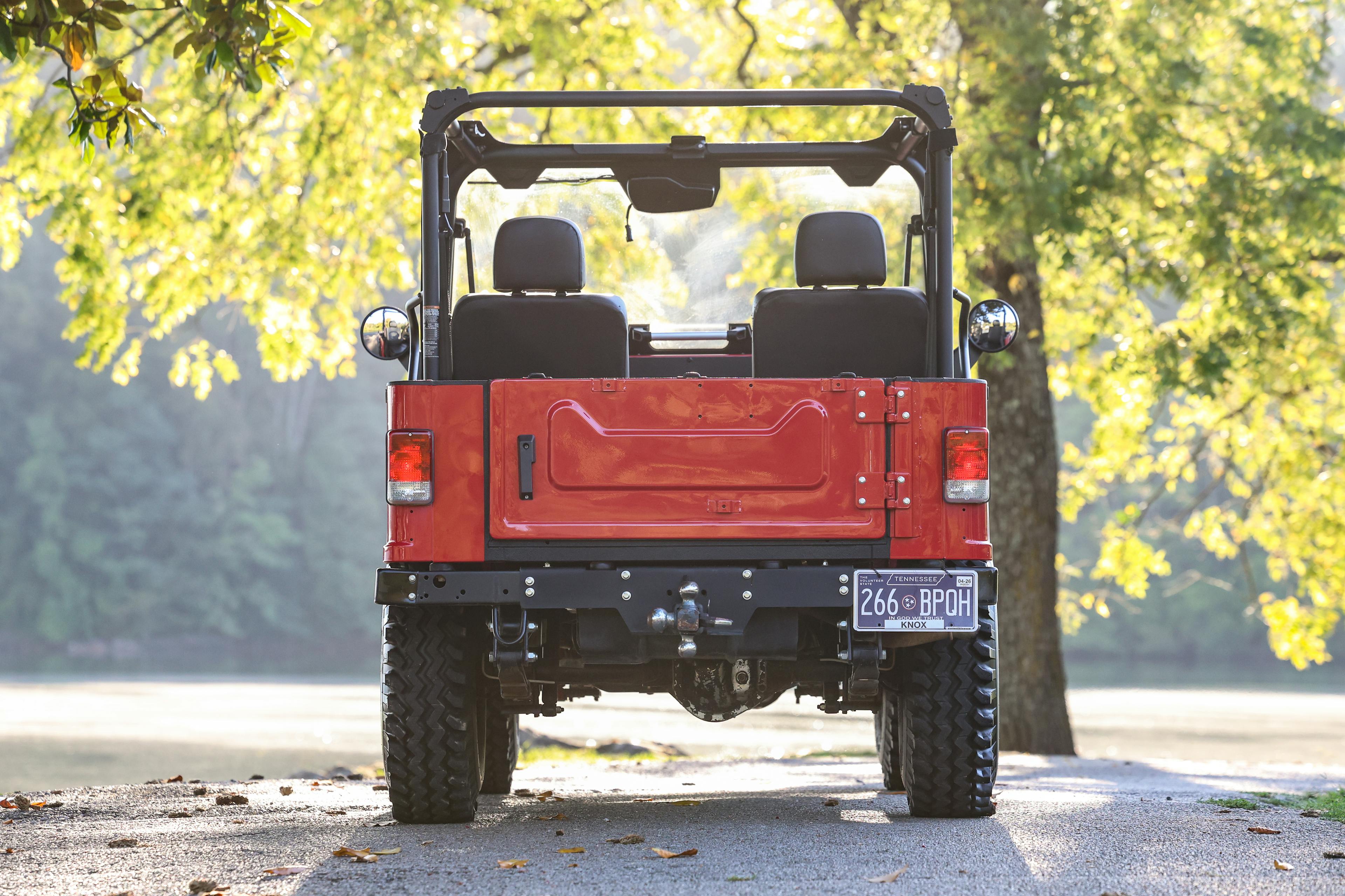 2022 Mahindra Roxor rear