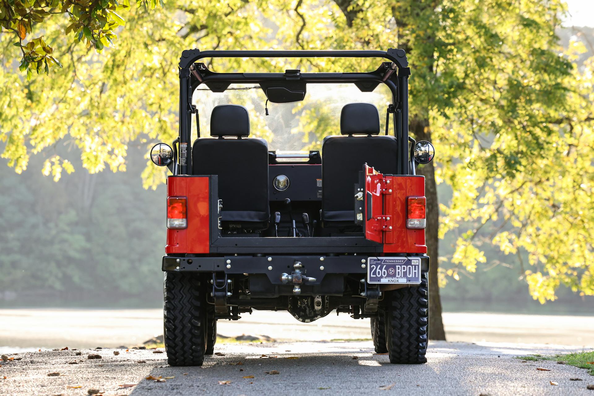2022 Mahindra Roxor rear gate open