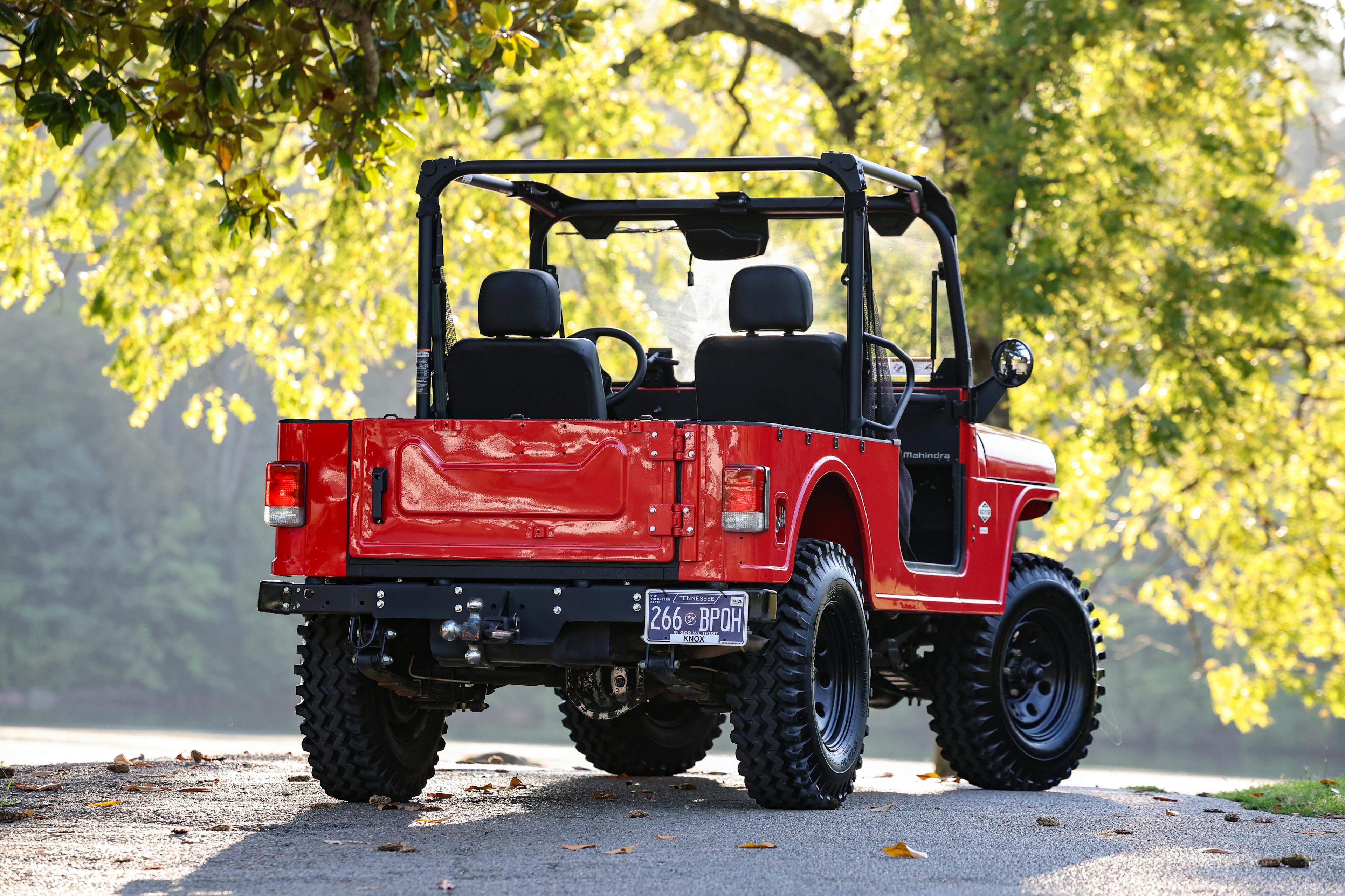 2022 Mahindra Roxor passenger rear 3/4