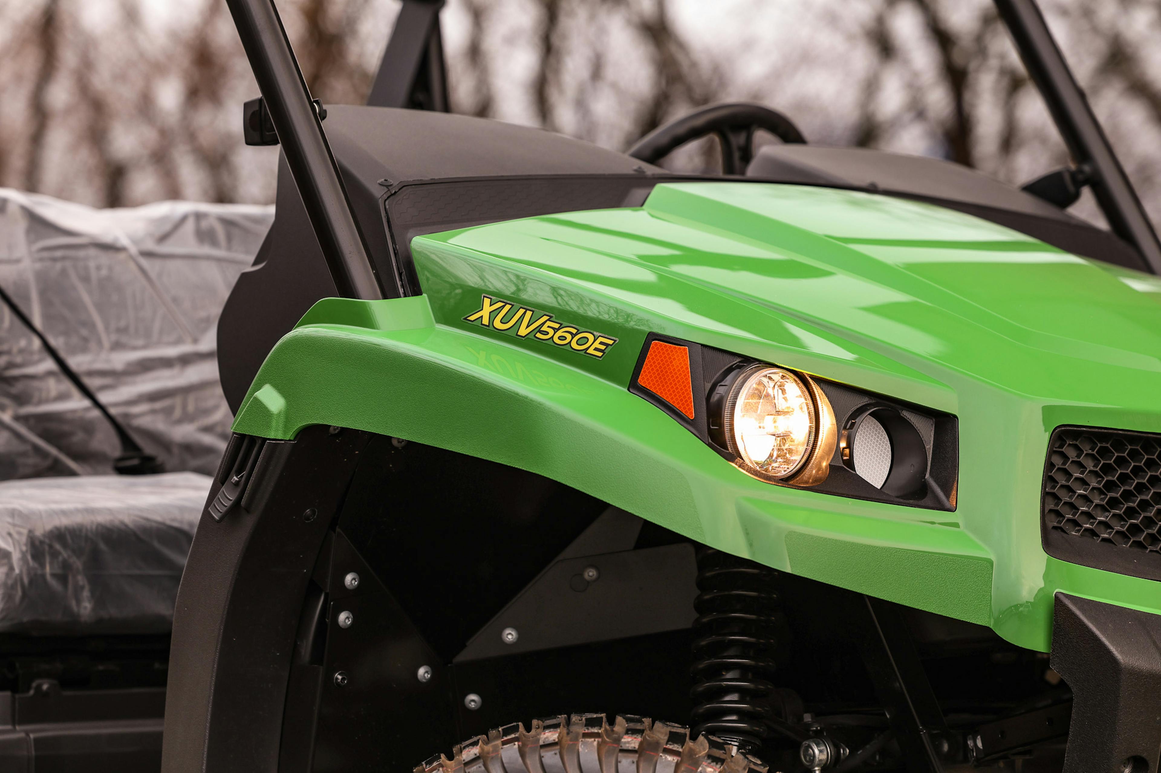 2025 John Deere Gator XUV560E passenger front fender/headlight