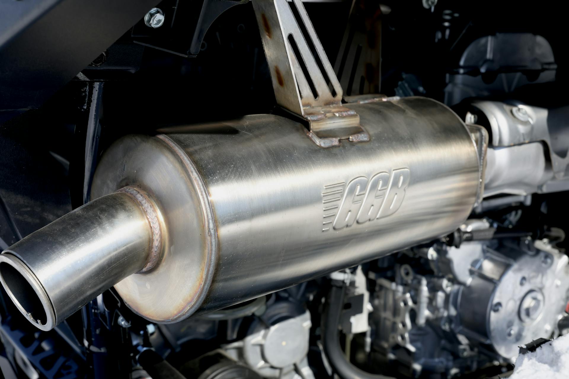 2025 Kawasaki KRX4 1000 GGB muffler